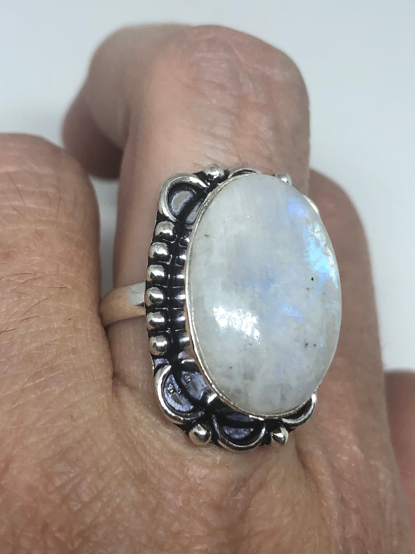 Vintage Genuine Blue White Rainbow Moonstone Ring Size 8