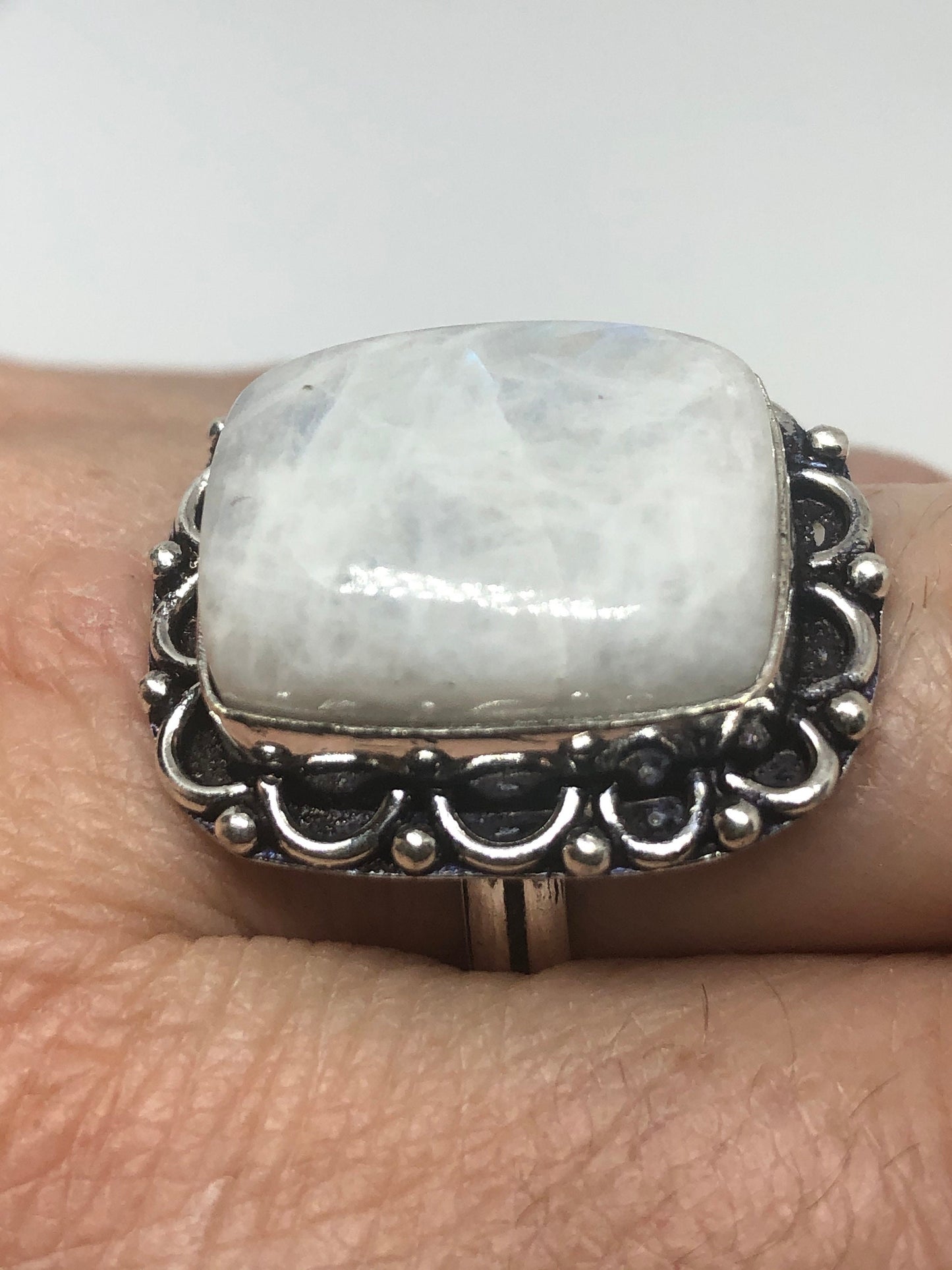 Vintage Genuine Blue White Rainbow Moonstone Ring Size 8