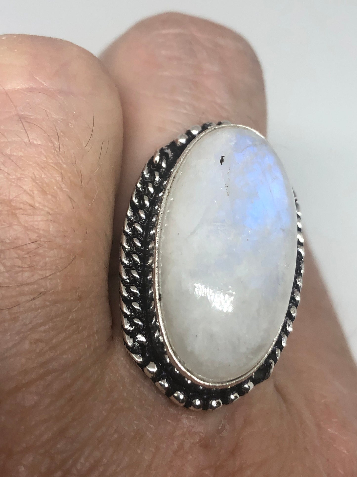 Vintage Genuine Blue White Rainbow Moonstone Ring Size 9