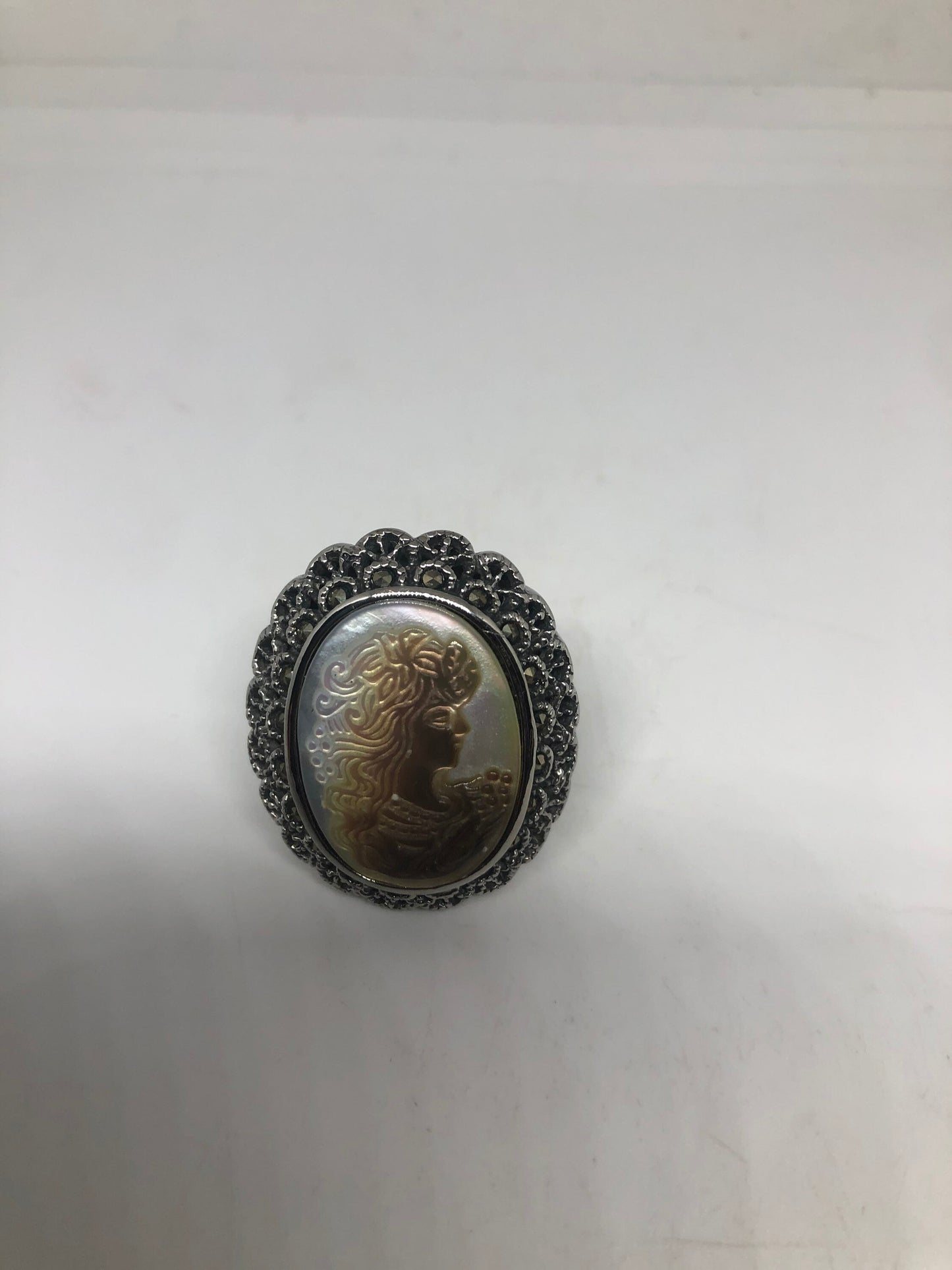 Antique White Mother of Pearl cameo Marcasite Filigree Ring Size 8.5