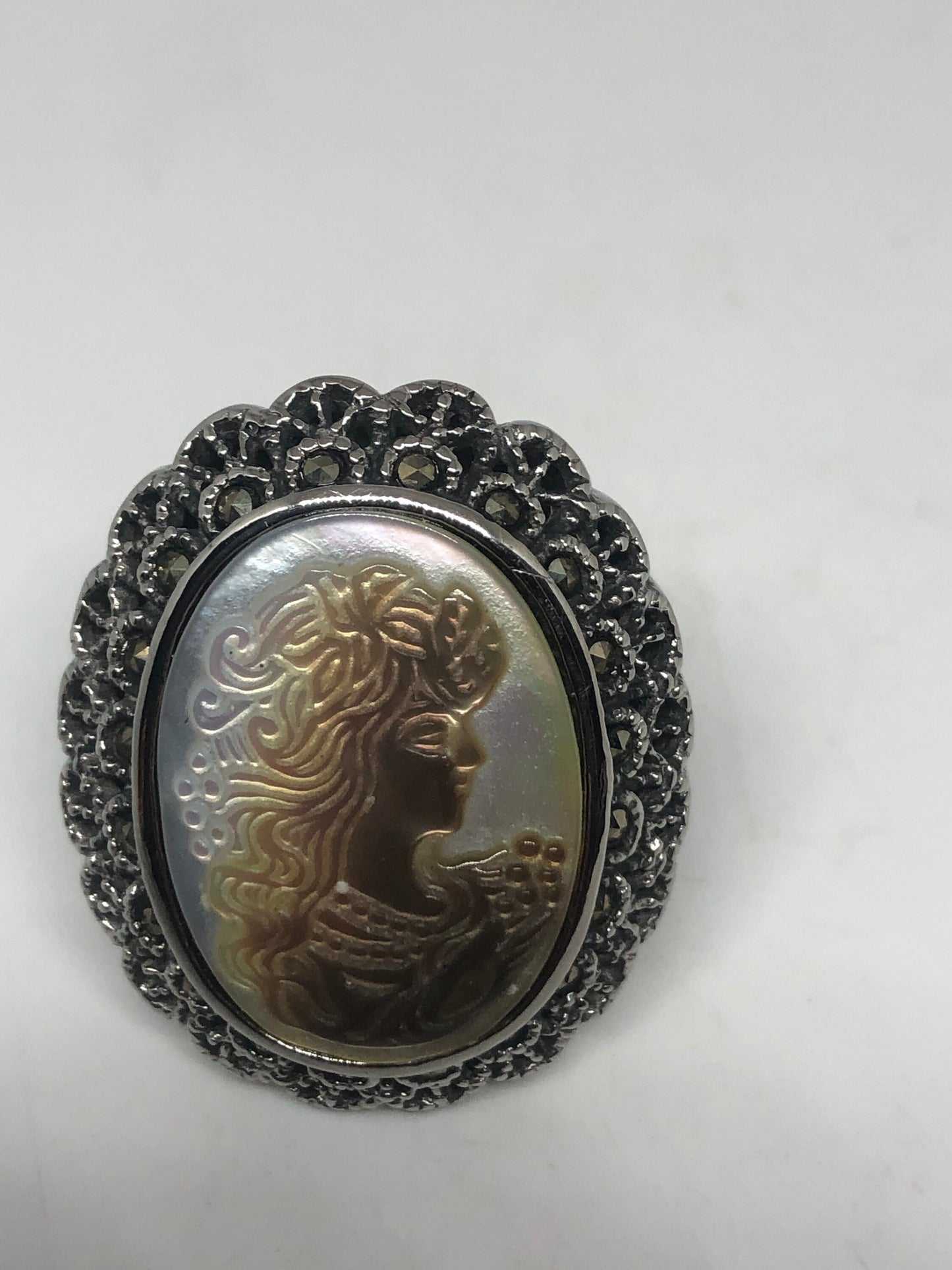 Antique White Mother of Pearl cameo Marcasite Filigree Ring Size 8.5