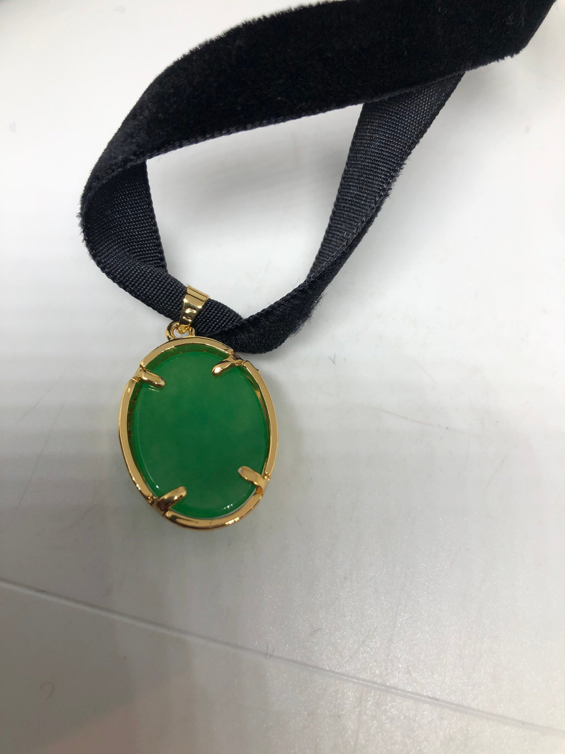 Vintage Green Jade Choker Golden Finish Necklace Pendant