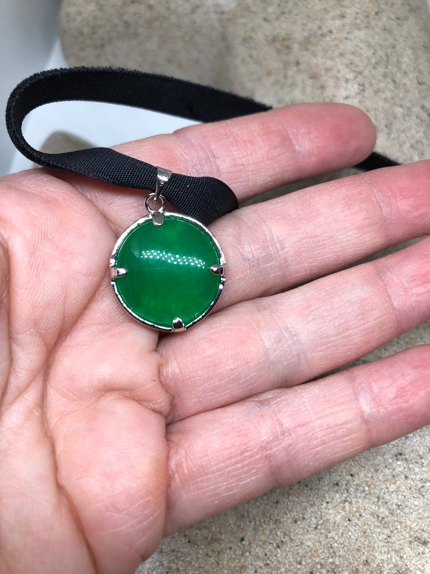 Vintage Green Jade Ship Choker Silver Finish Necklace Pendant