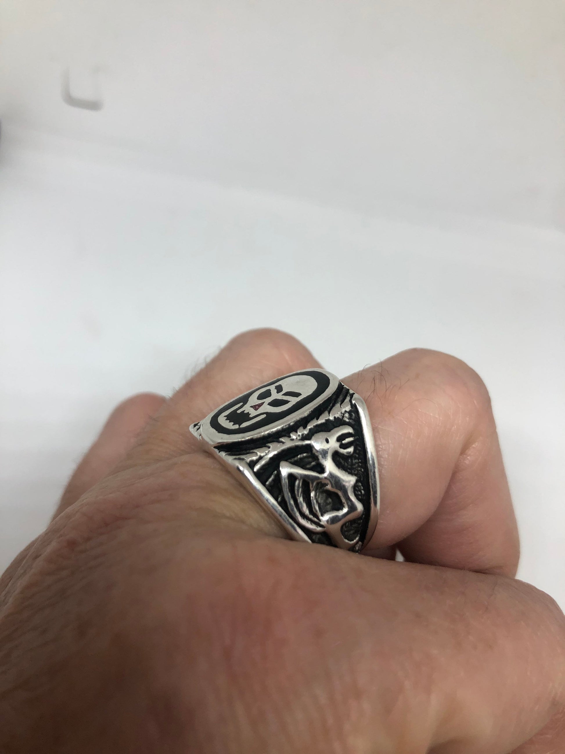Vintage Southwestern Skull Ring in White Bronze with Black Stone Inlay