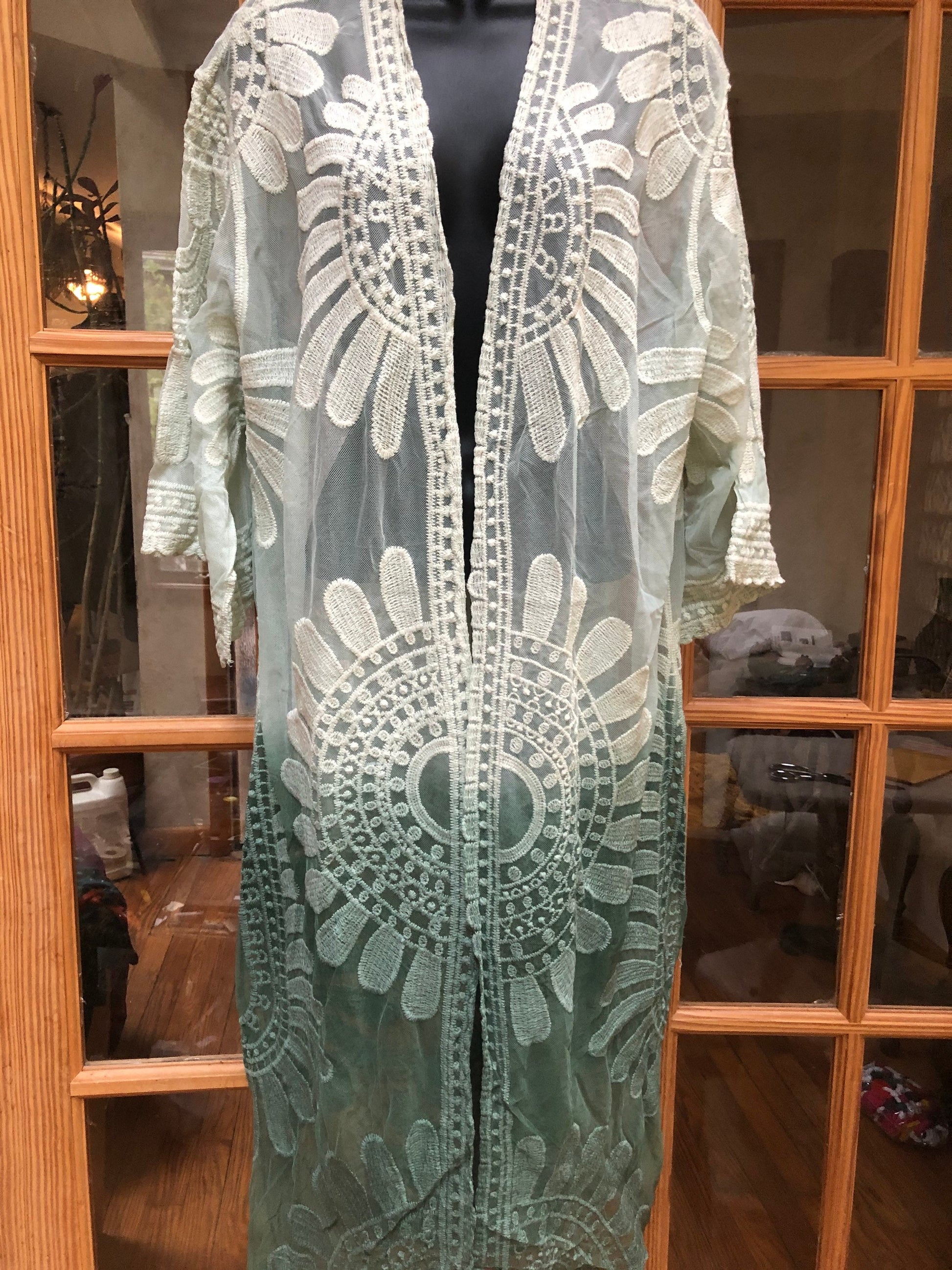 Vintage Style Green Embroidered kimono jacket