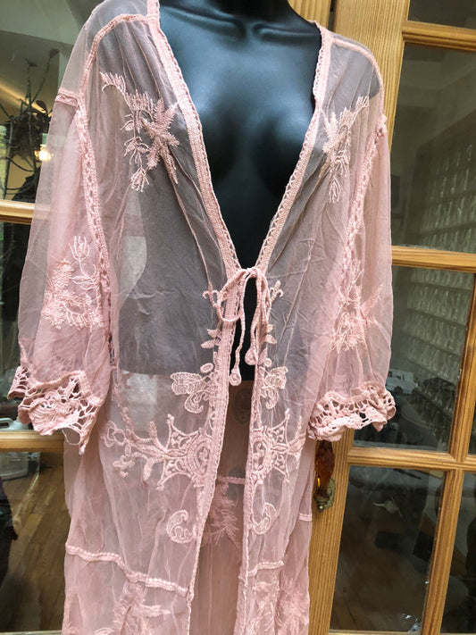 Vintage Style Pink Embroidered kimono jacket