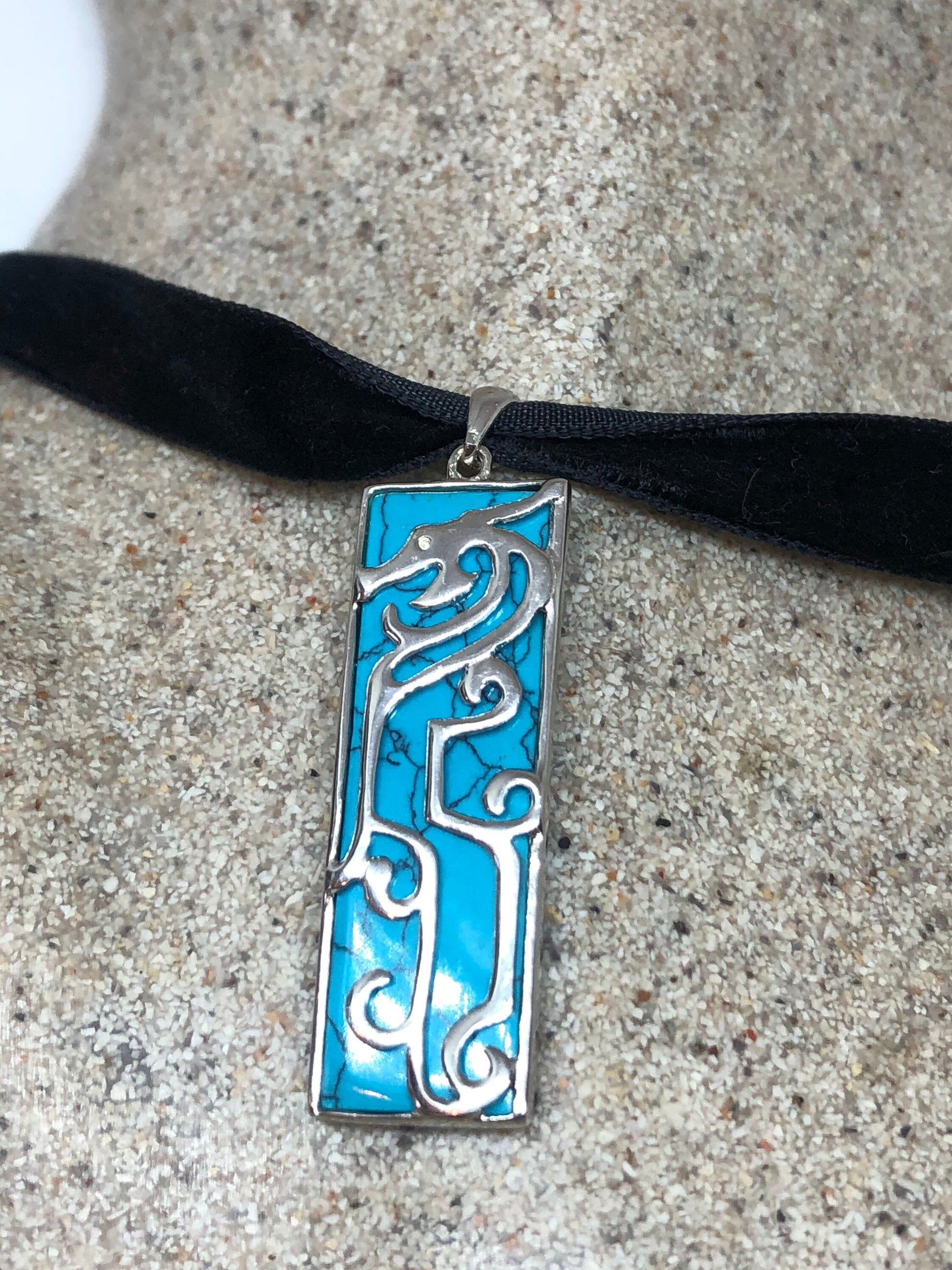 Vintage 925 Sterling Silver Persian Blue Turquoise Vine Pendant Necklace