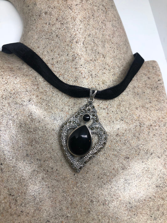 Vintage Marcasite 925 Sterling Silver Genuine Black Onyx Dangle Pendant Necklace