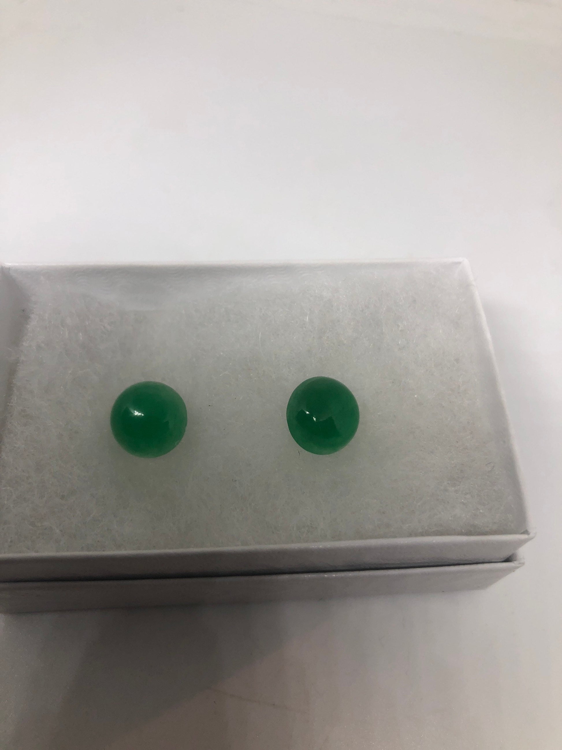 Vintage Fun Green Jade Gemstone Silver Bronze Stud Earrings