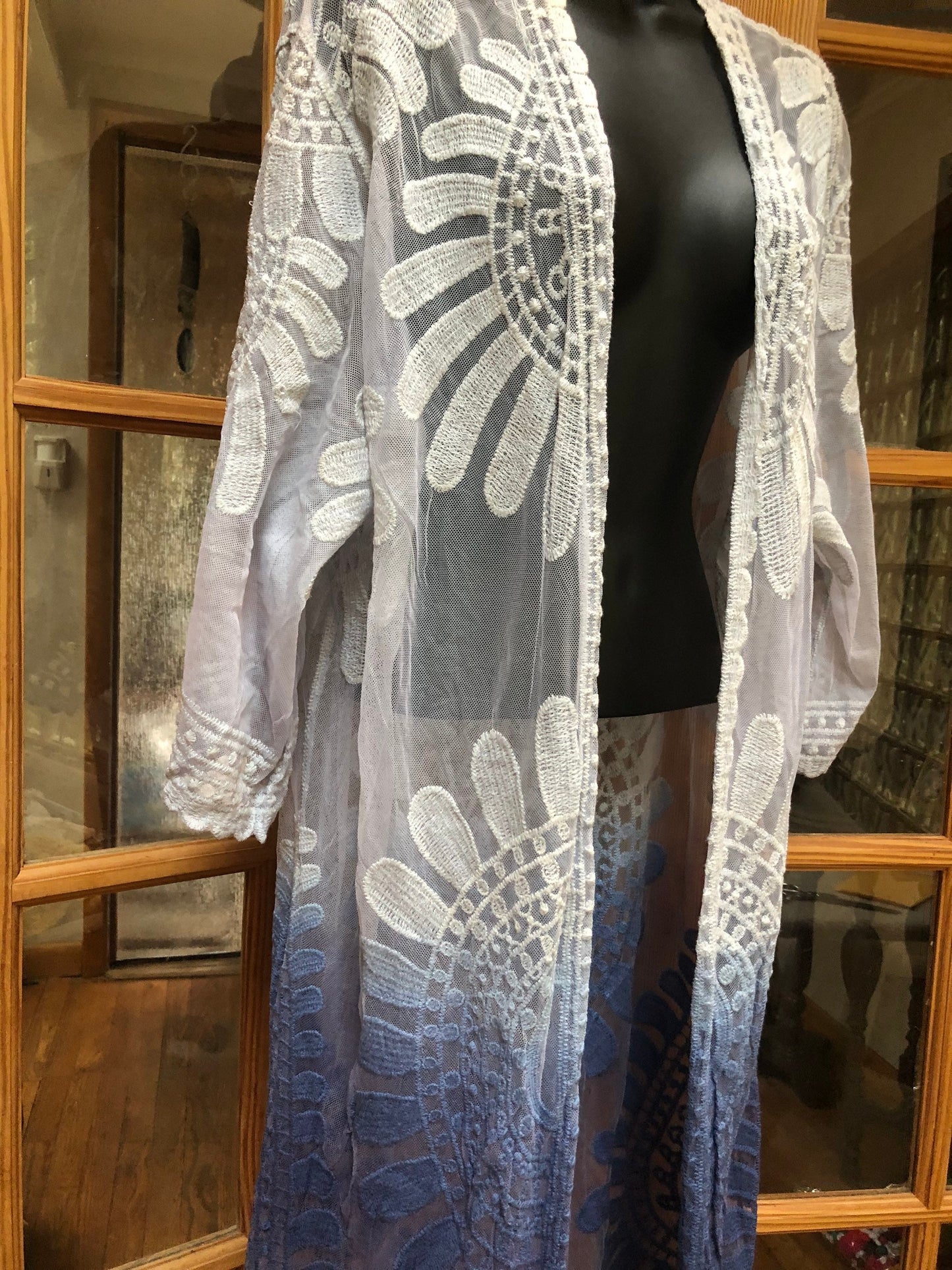 Vintage Style Blue Tie dyed Embroidered kimono jacket