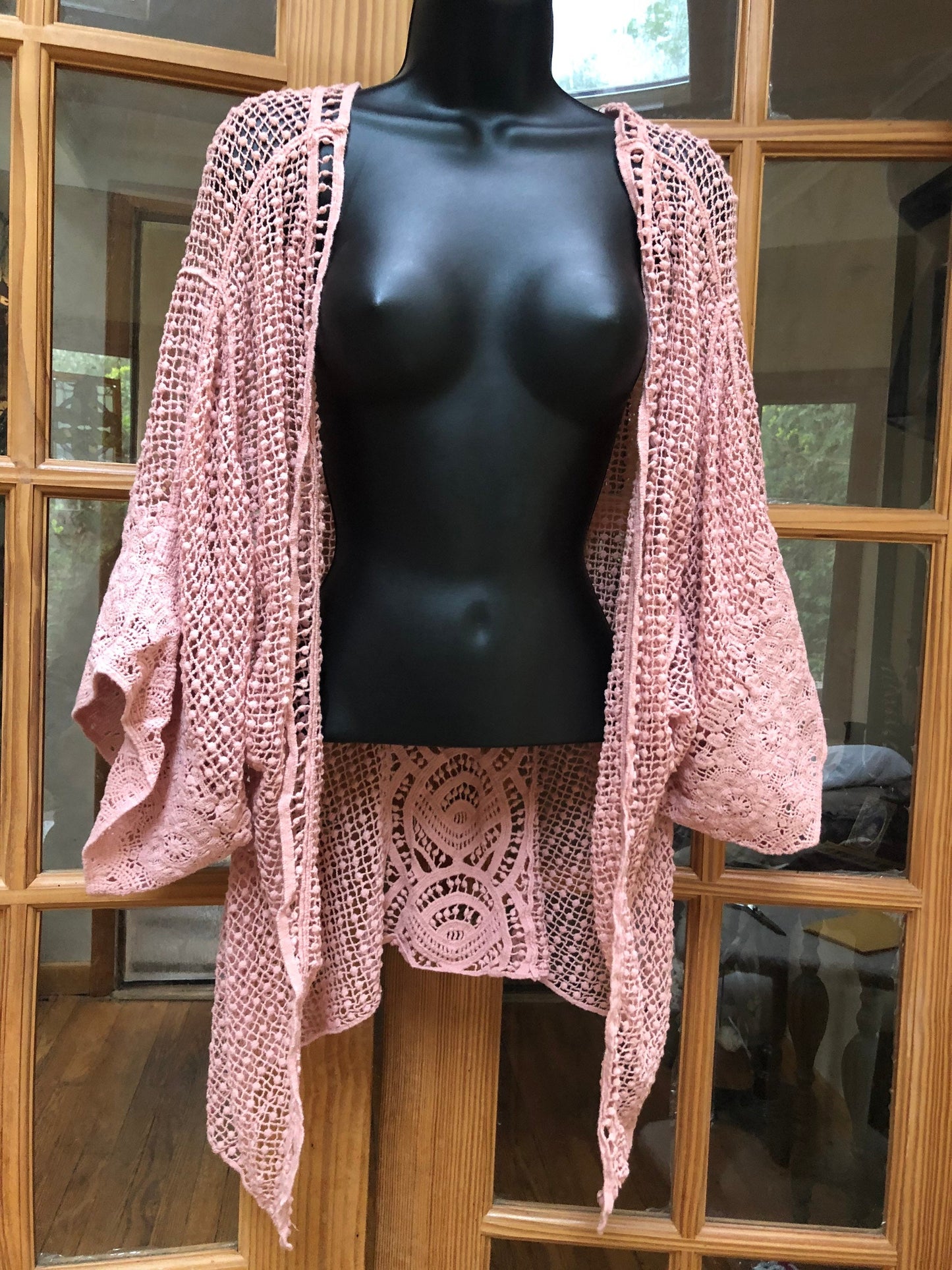 Vintage Style Pink Lace Embroidered kimono jacket