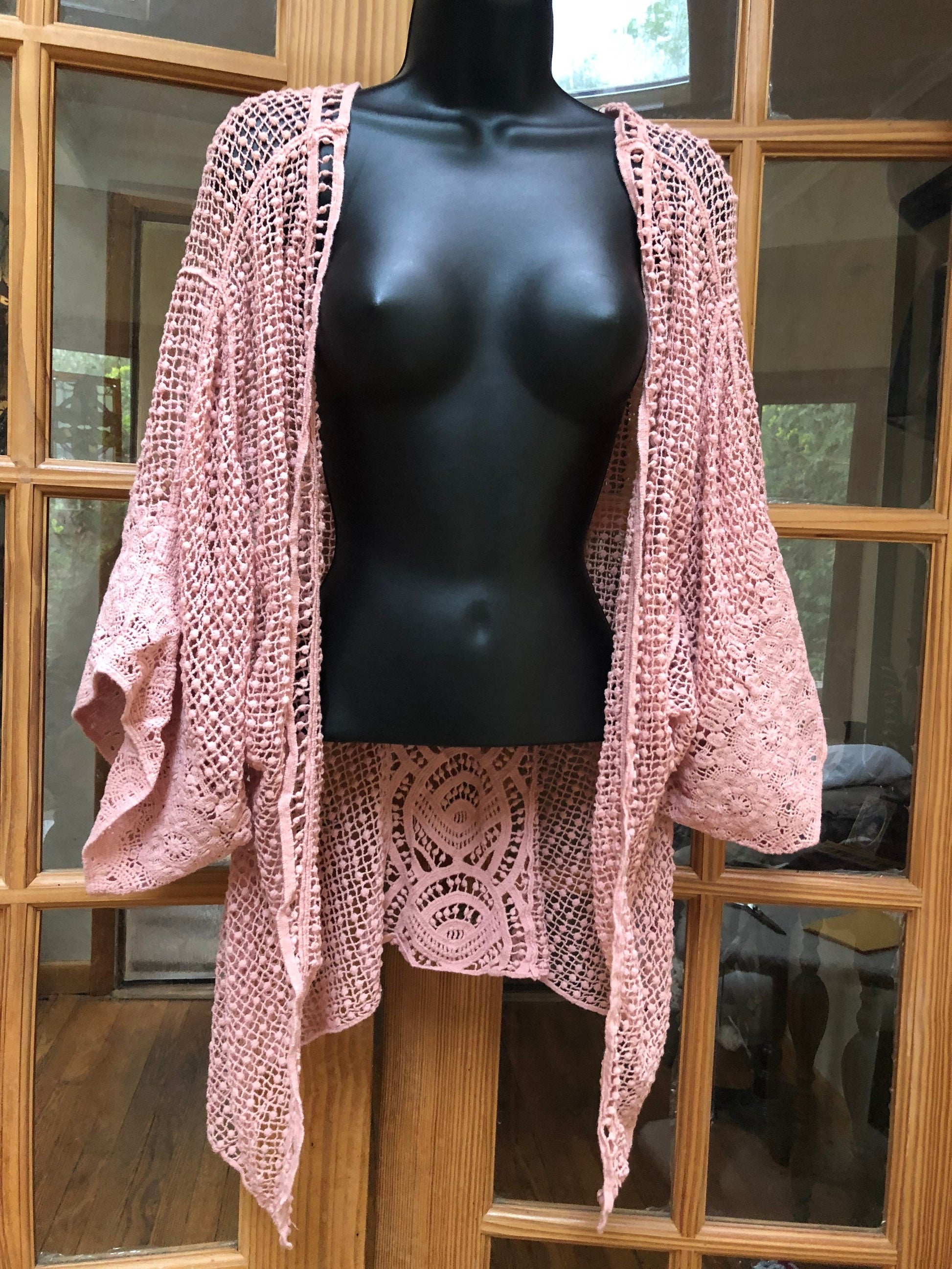 Vintage Style Pink Lace Embroidered kimono jacket