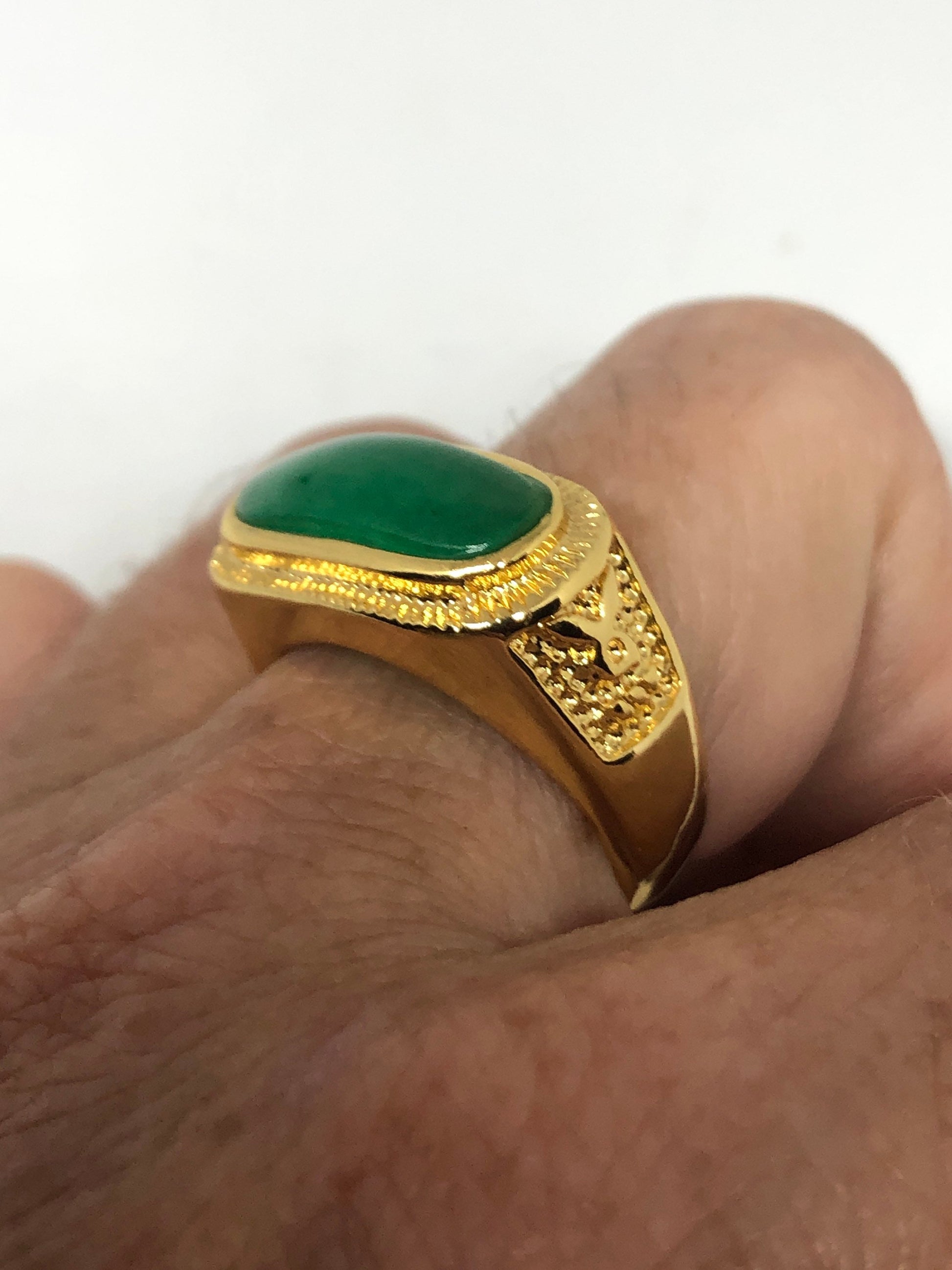 Vintage Lucky Green Nephrite Jade Gold Rhodium ring