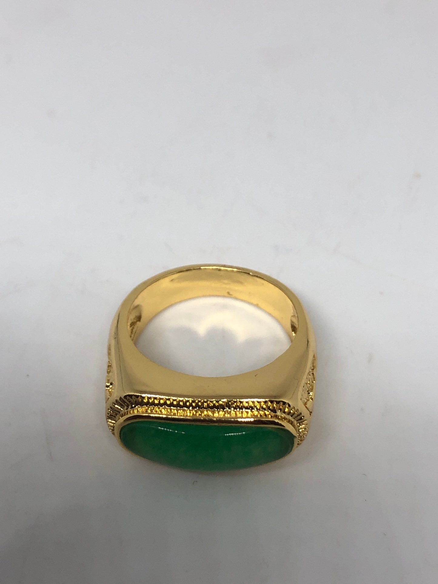 Vintage Lucky Green Nephrite Jade Gold Rhodium ring