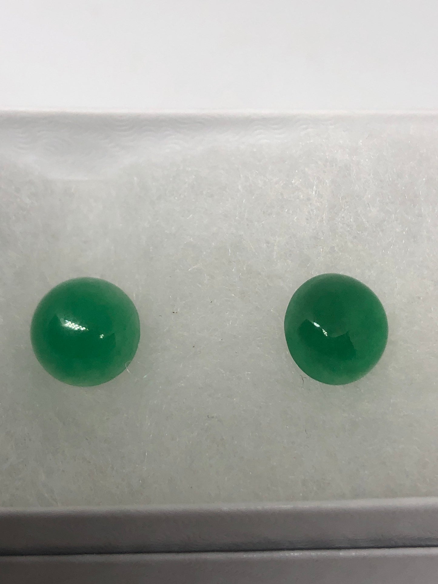 Vintage Fun Green Jade Gemstone Silver Bronze Stud Earrings