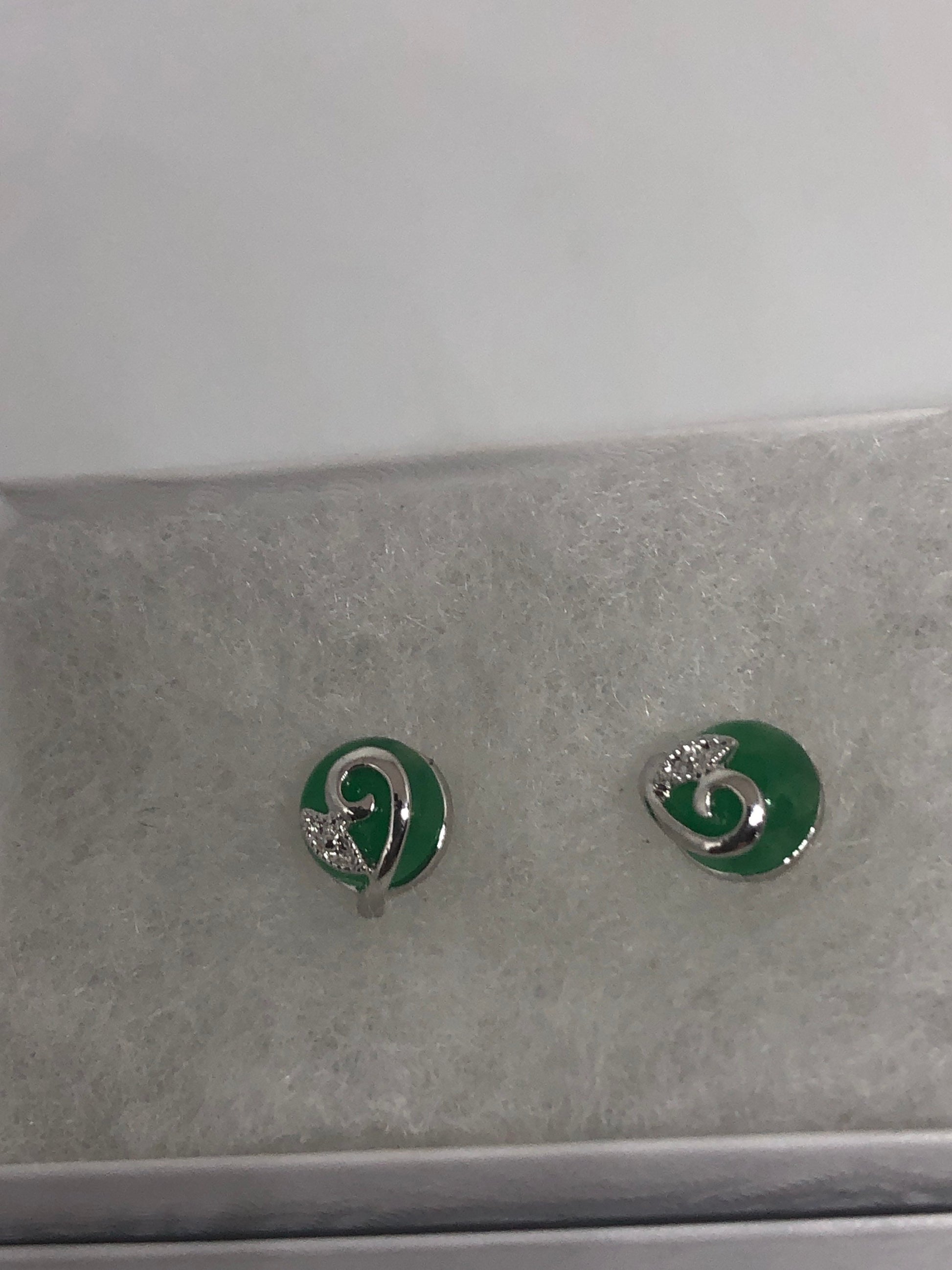 Vintage Fun Green Jade Gemstone Silver Bronze Stud Earrings