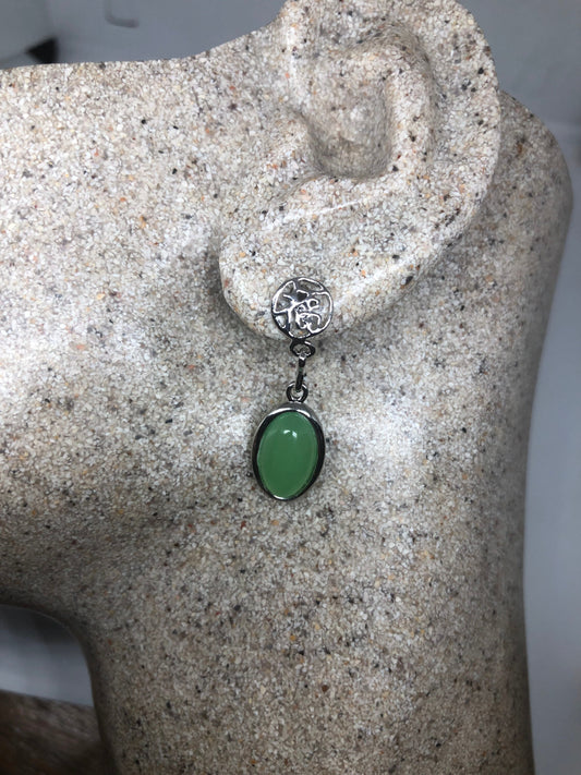 Vintage Fun Green Jade Gemstone Rhodium Bronze Earrings