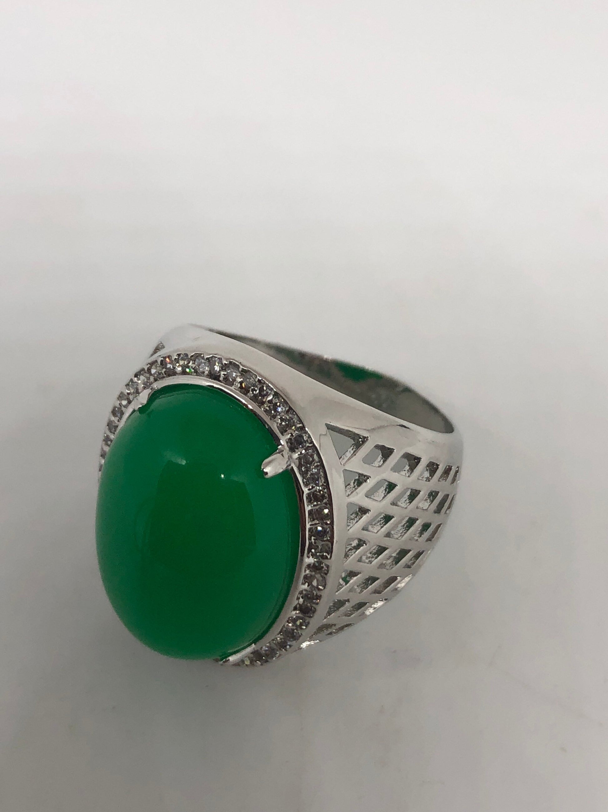 Vintage Lucky Green Nephrite Jade Ring