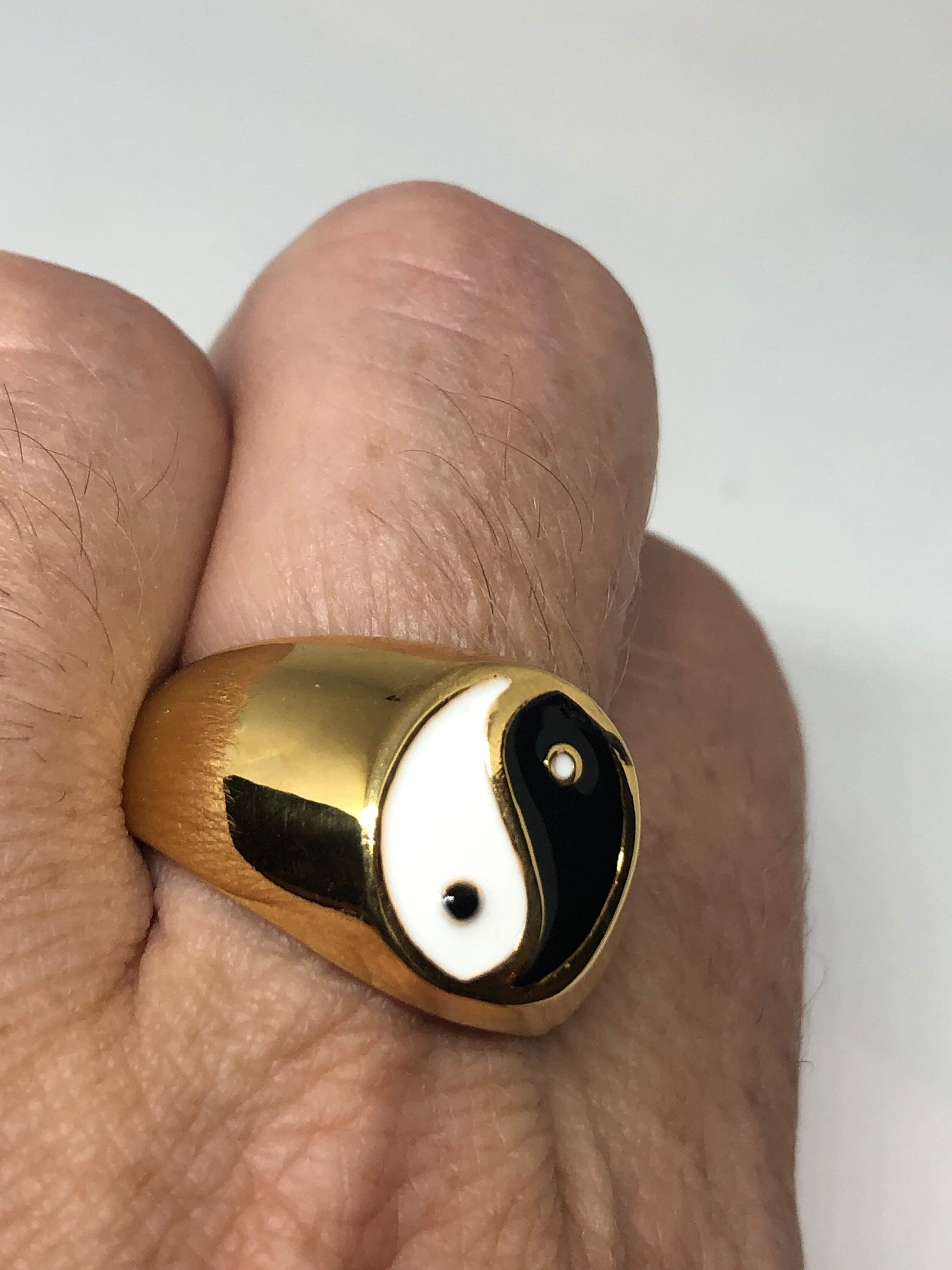 Vintage Ying Yang Mens MArtial Arts Golden Stainless Steel Enamel Ring