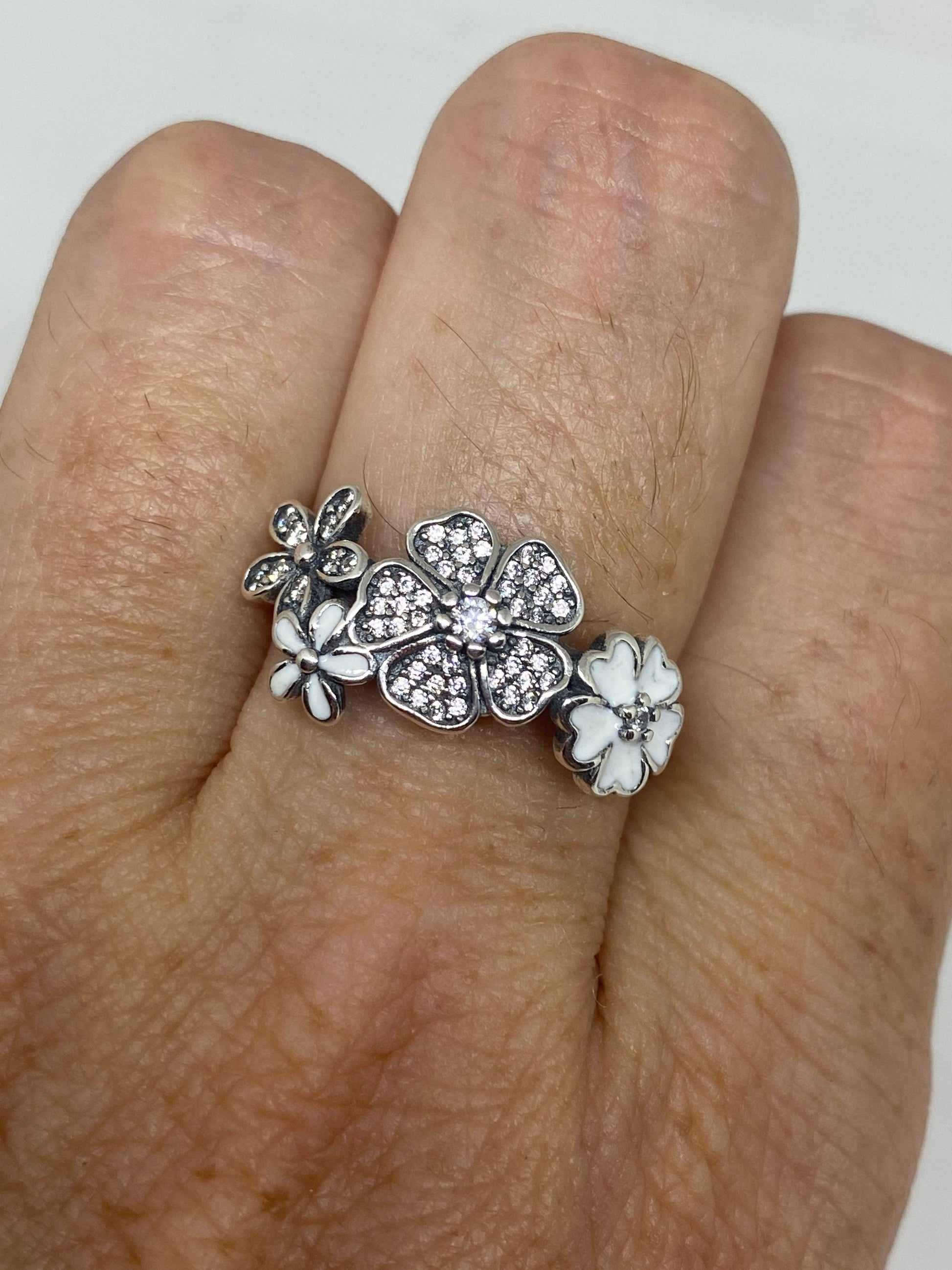 Brooklyn Line Micro Cubic Zirconia Crystal White Enamel Flower Sterling Silver Band Ring