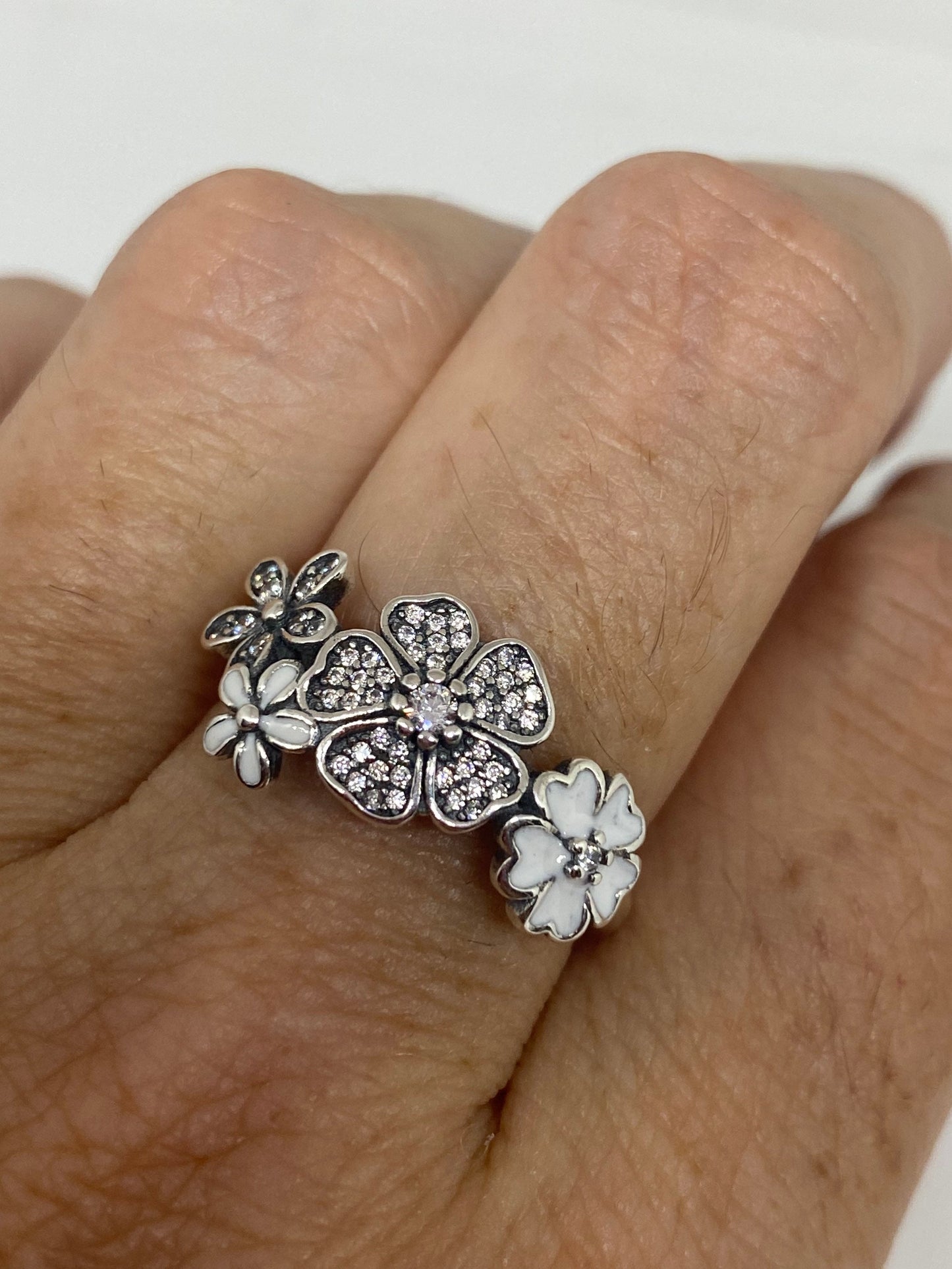 Brooklyn Line Micro Cubic Zirconia Crystal White Enamel Flower Sterling Silver Band Ring