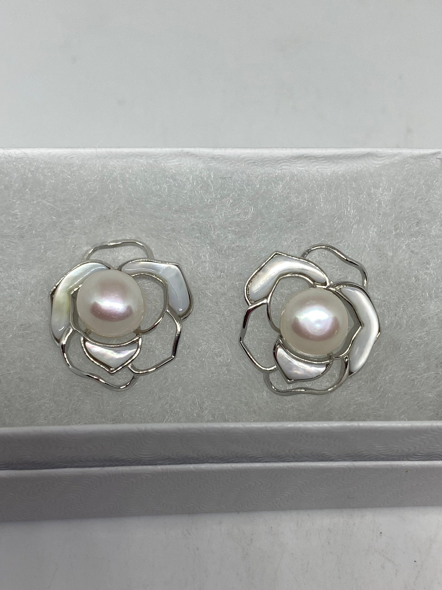 Vintage Genuine White Pearl 925 Sterling Silver Button Rose Earrings
