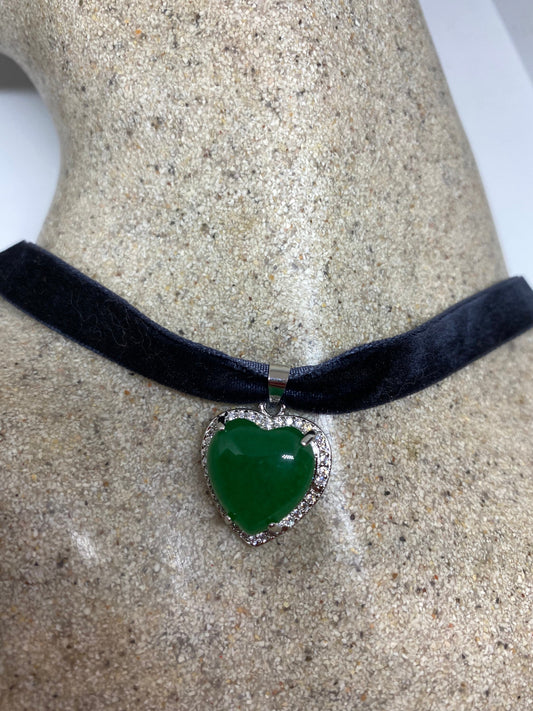 Vintage Green Jade Heart Choker Silver Finish Necklace Pendant