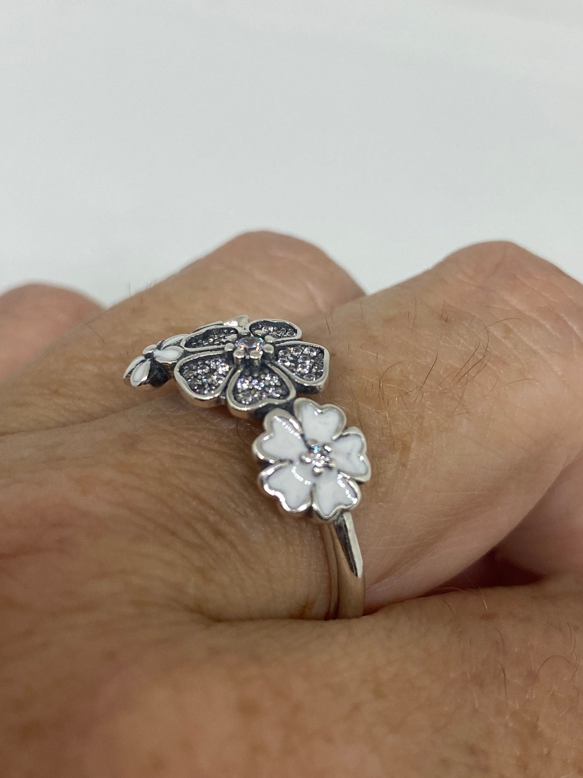 Brooklyn Line Micro Cubic Zirconia Crystal White Enamel Flower Sterling Silver Band Ring