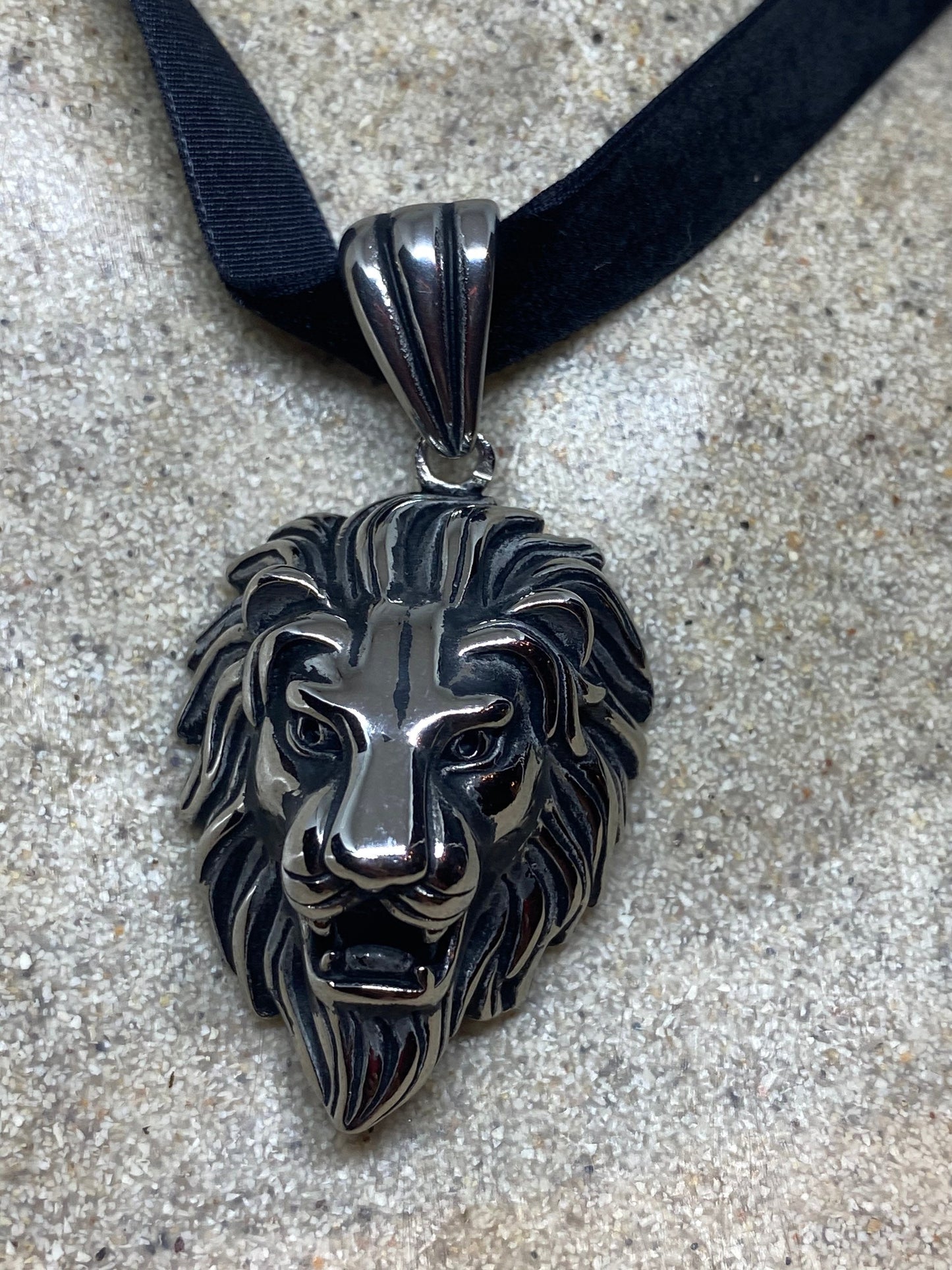 Vintage Handmade Silver Stainless Steel Gothic Lion Pendant Necklace