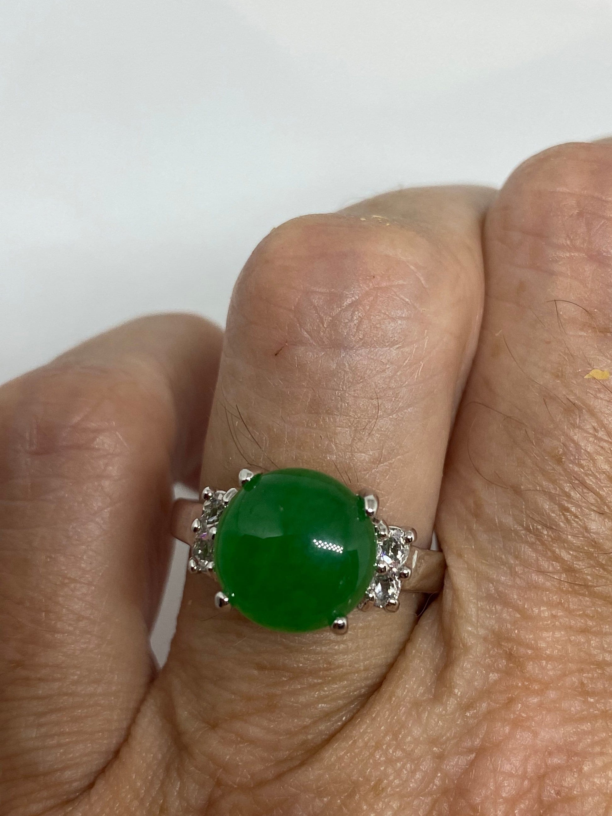 Vintage Lucky Green Nephrite Jade Ring