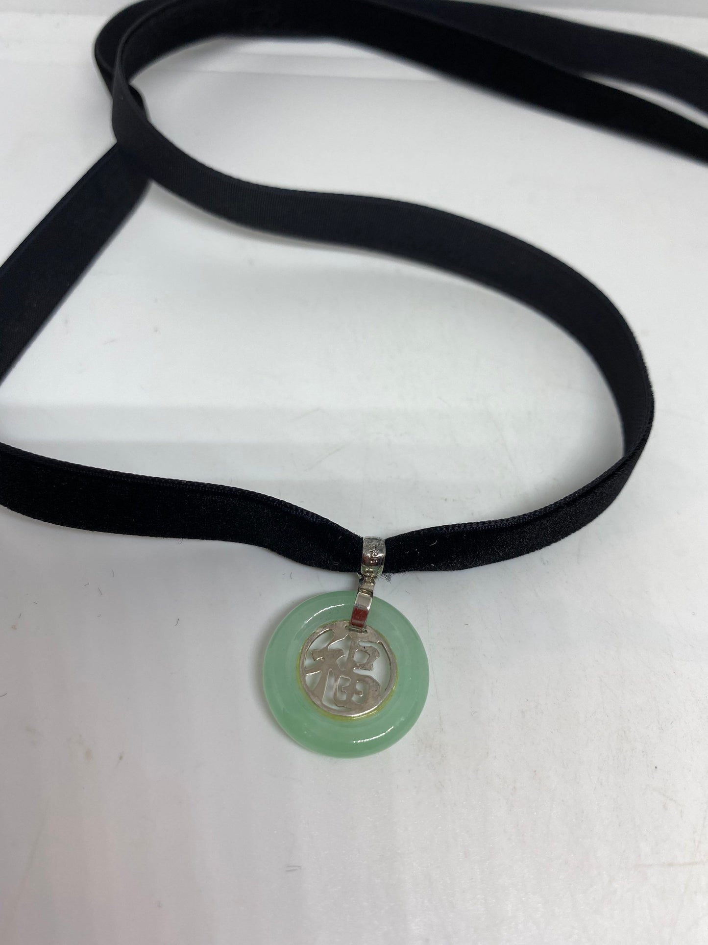 Vintage Fun Jade Choker 925 Sterling Silver Chinese Lucky Pendant