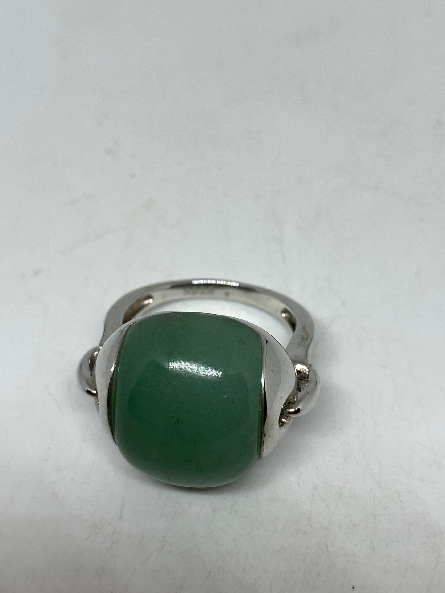 Vintage Green Jade Ring Nephrite 925 Sterling Silver Cocktail Size 9.5