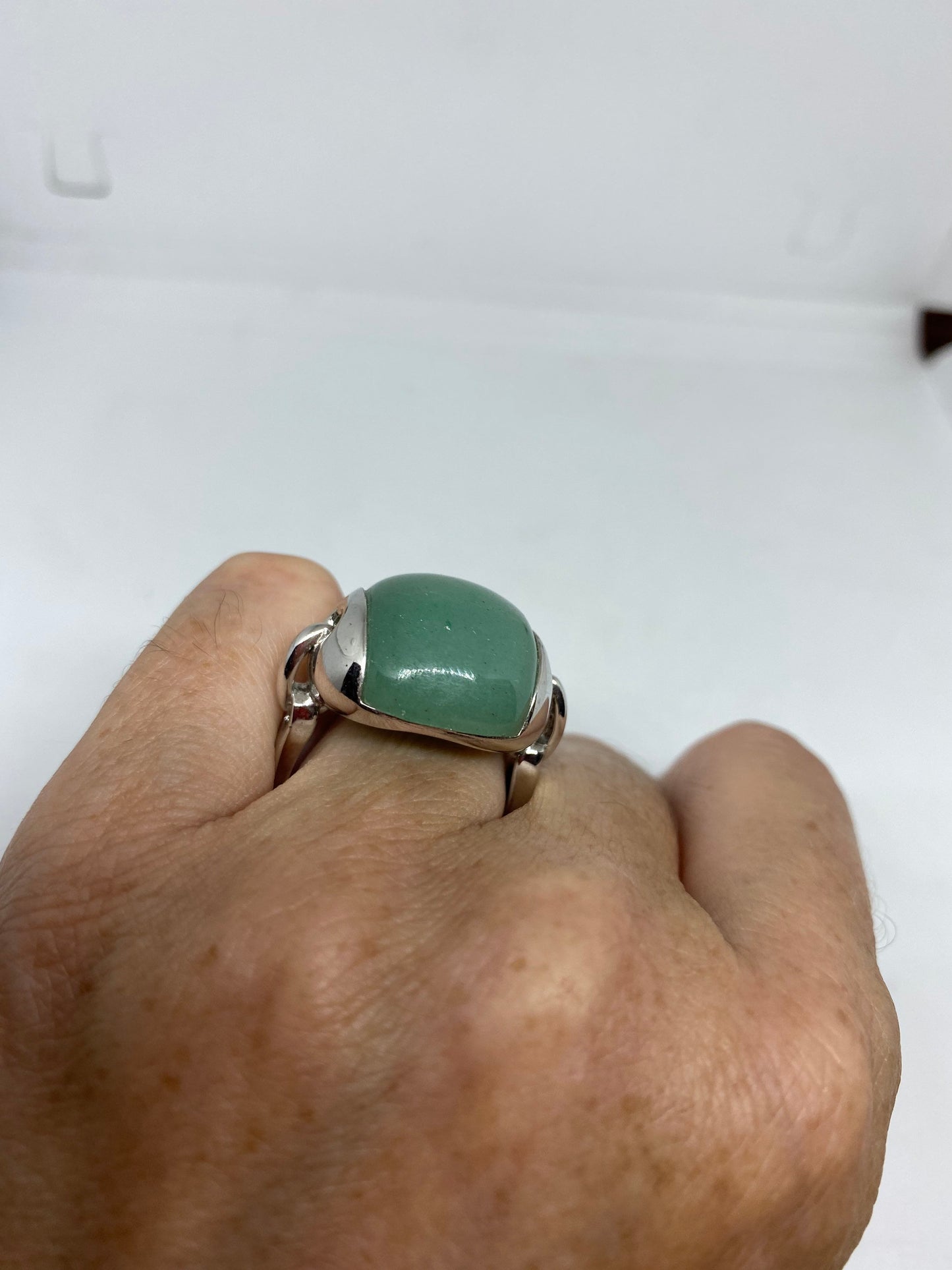 Vintage Green Jade Ring Nephrite 925 Sterling Silver Cocktail Size 9.5