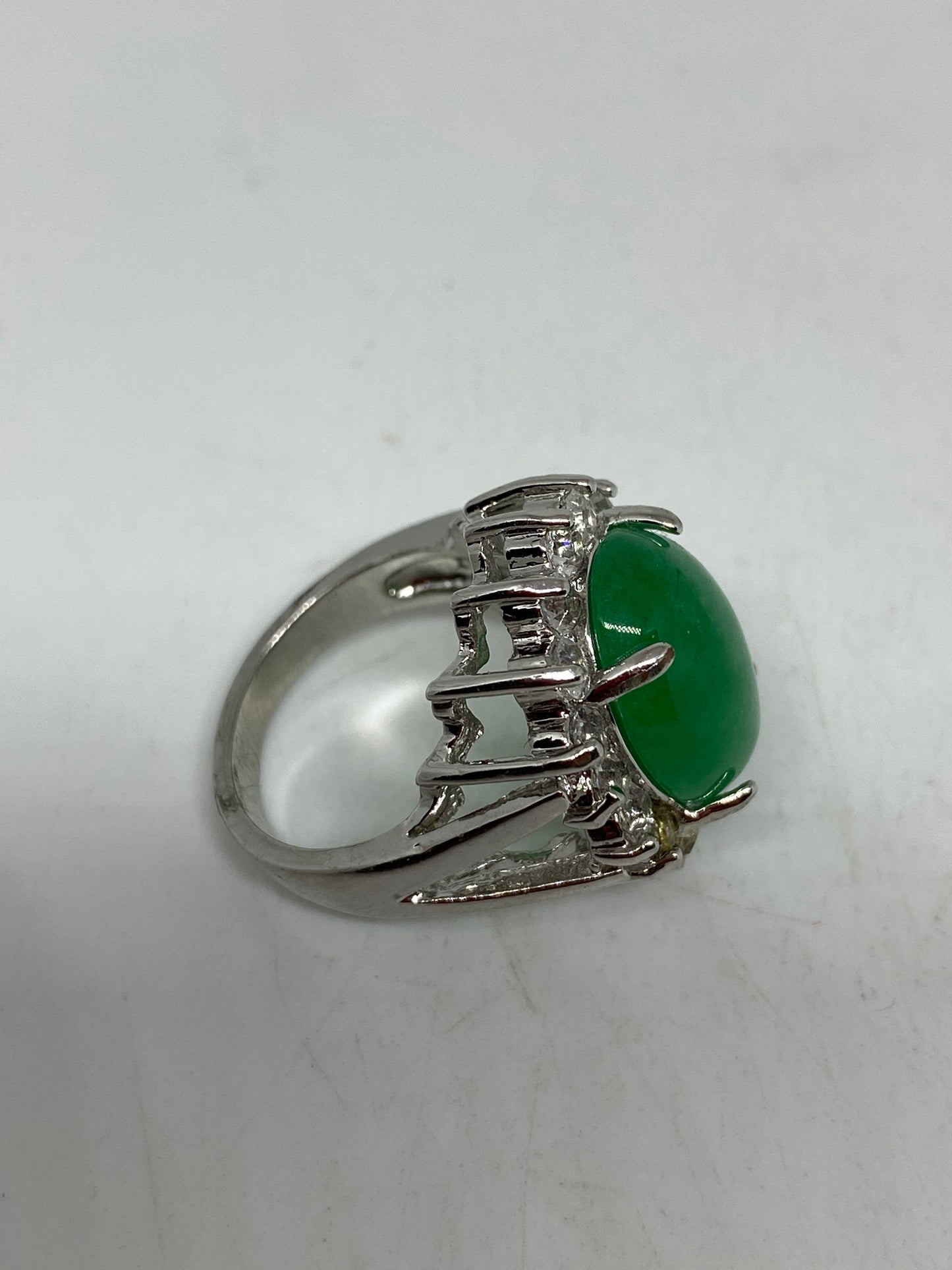 Vintage Lucky Green Nephrite Jade Ring