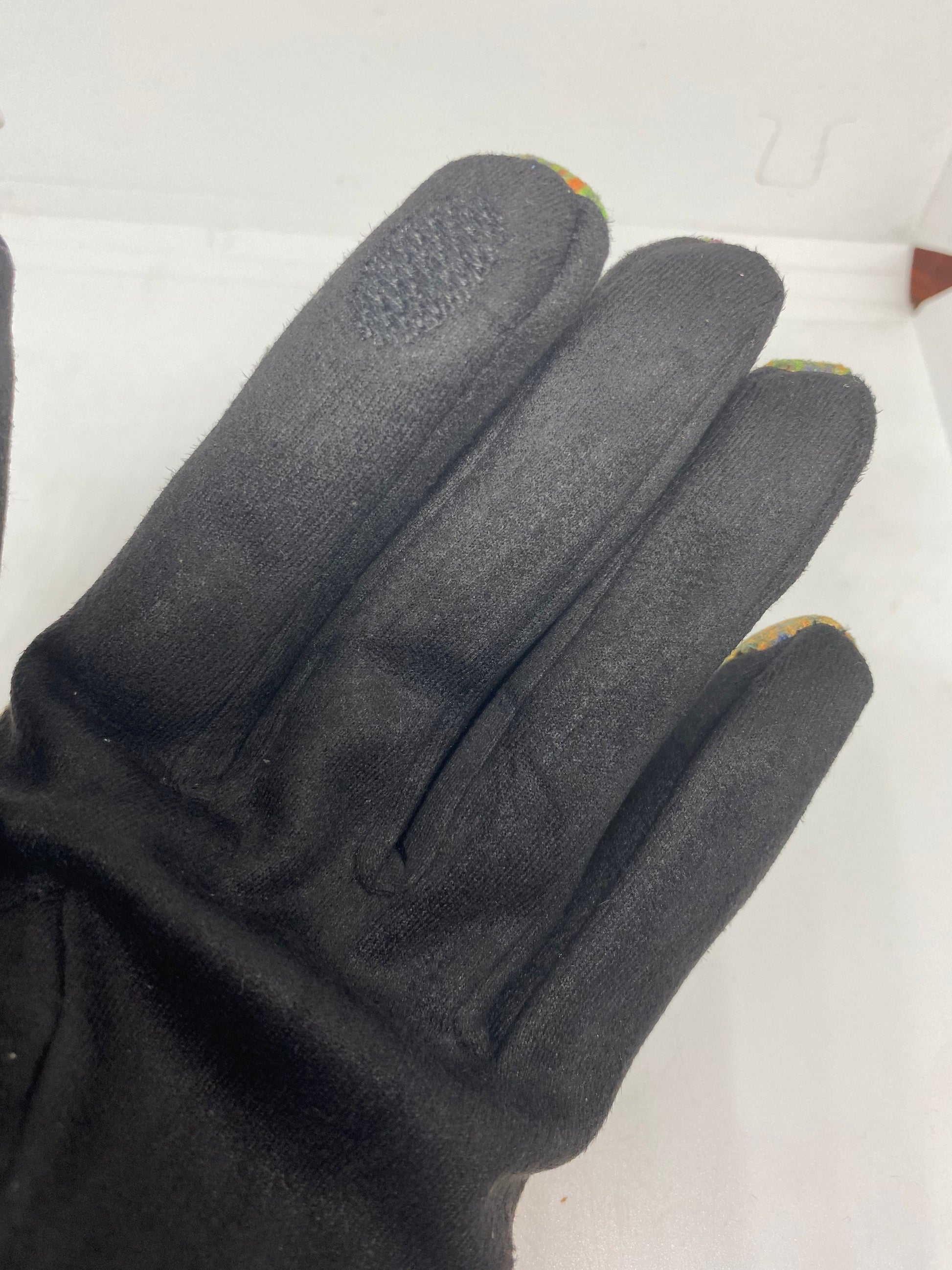 Vintage Style Impressionist Ultraseude Fleece Gloves