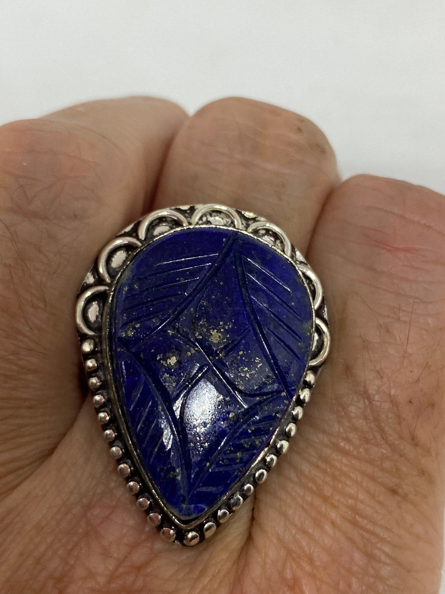 Vintage Blue Flower Carved Lapis Lazuli Ring