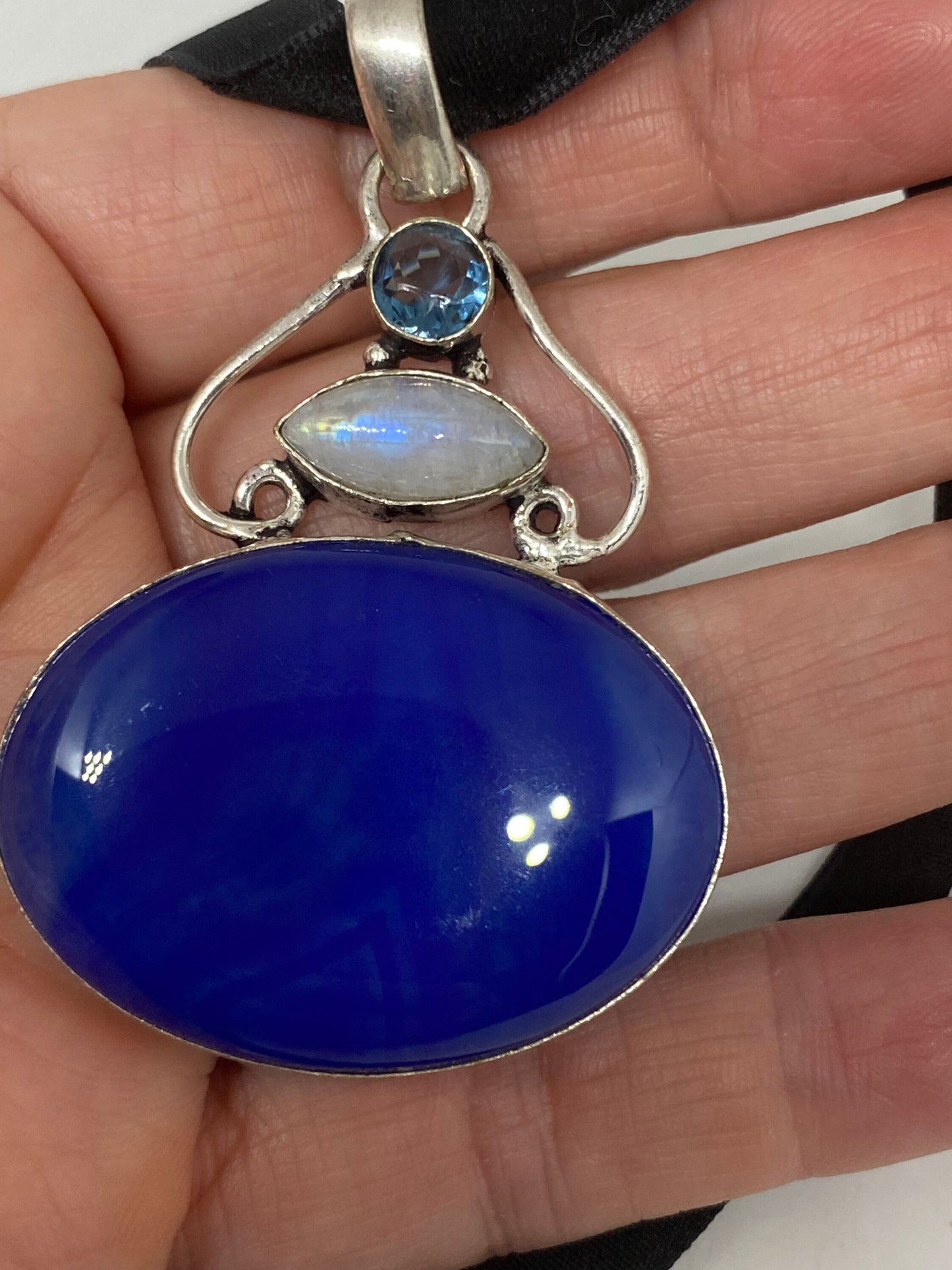 Vintage Blue Raw Sapphire Choker Necklace