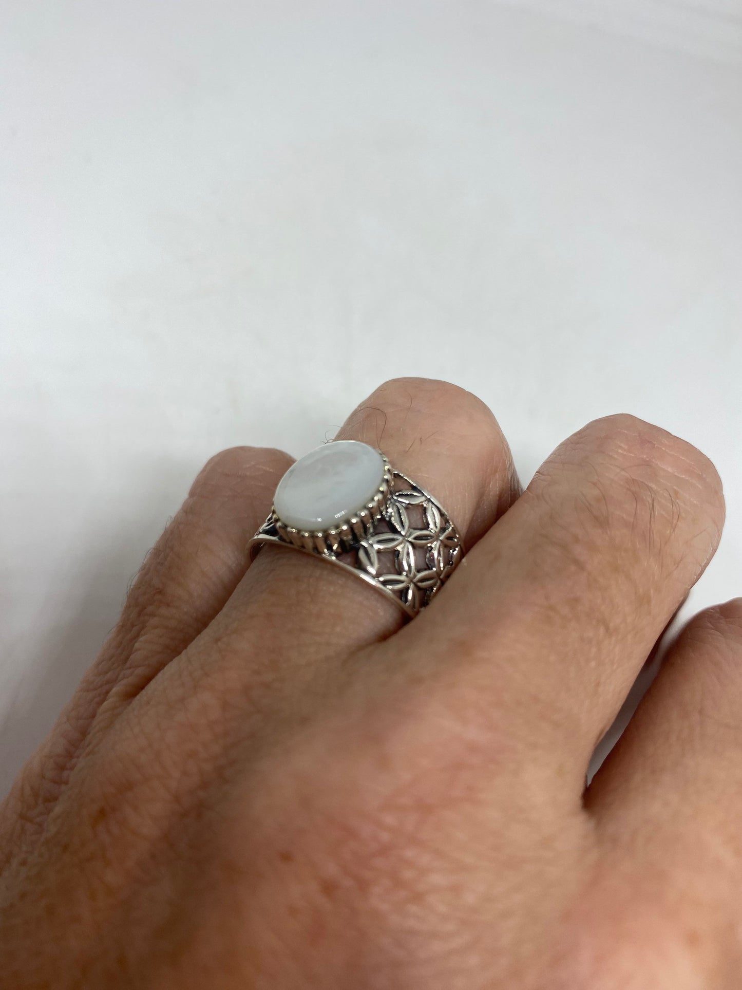 Antique White Mother of Pearl Filigree Sterling Silver Ring