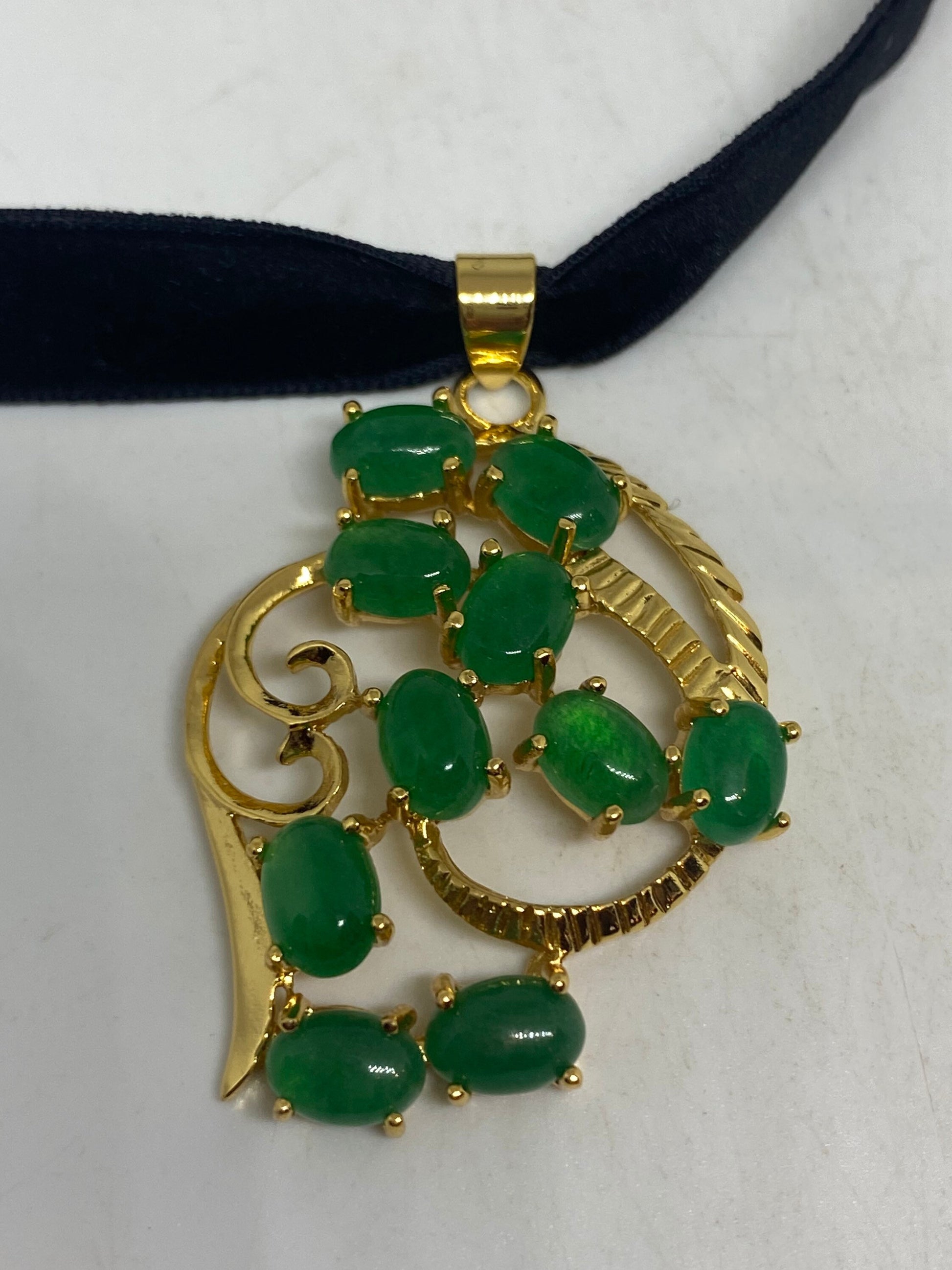 Vintage Green Jade Choker Gold Finish Necklace Pendant