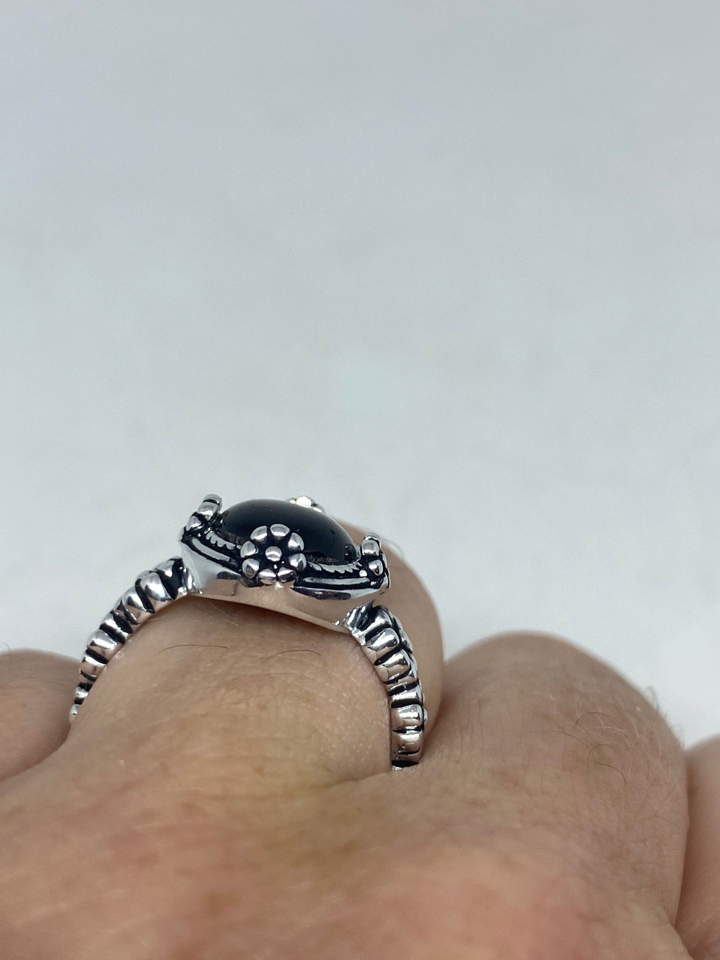 Vintage Celtic Genuine Black Onyx 925 Sterling Silver Ring