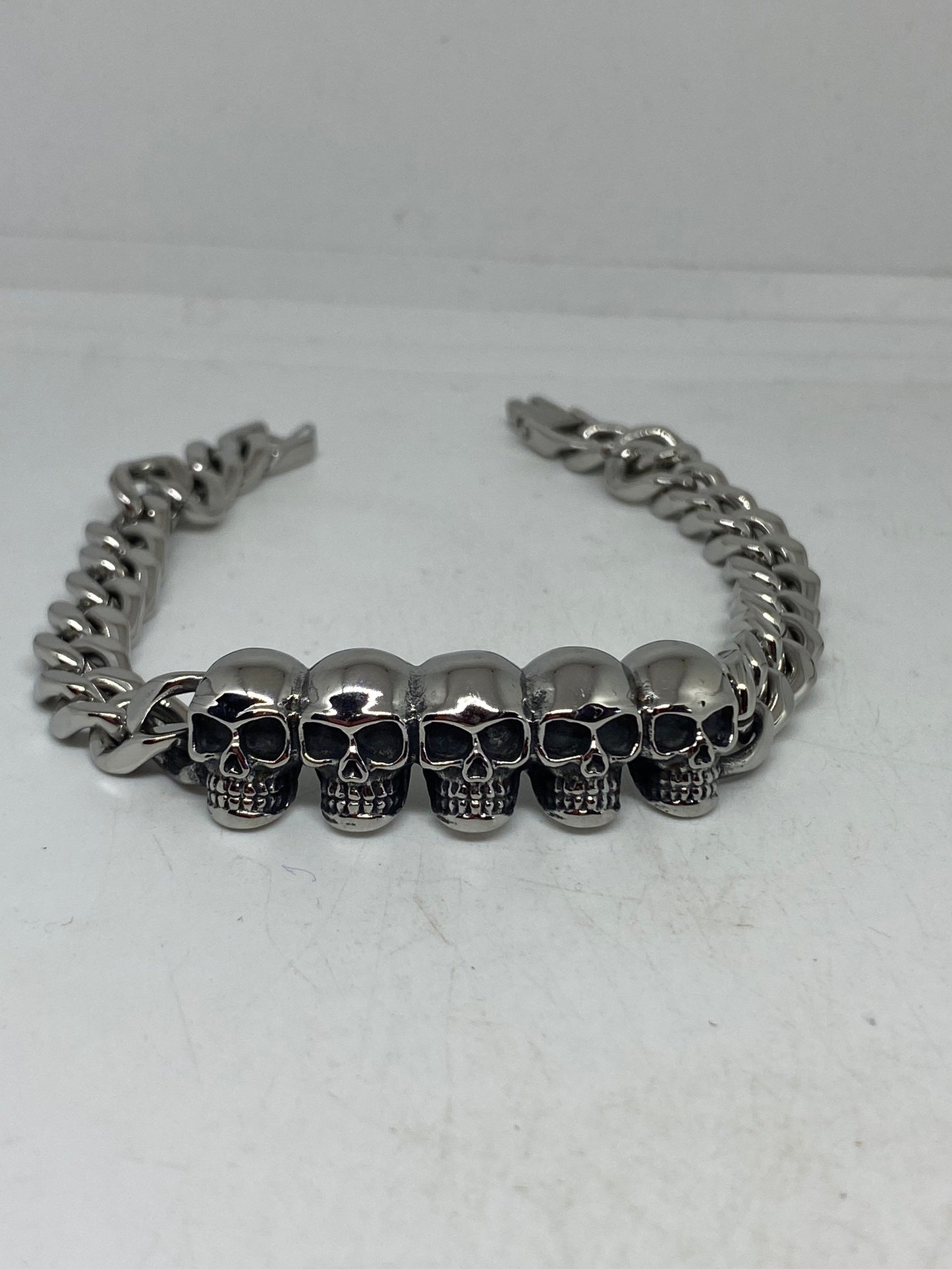 Vintage Style Unisex Men Stainless Steel Skull Bracelet