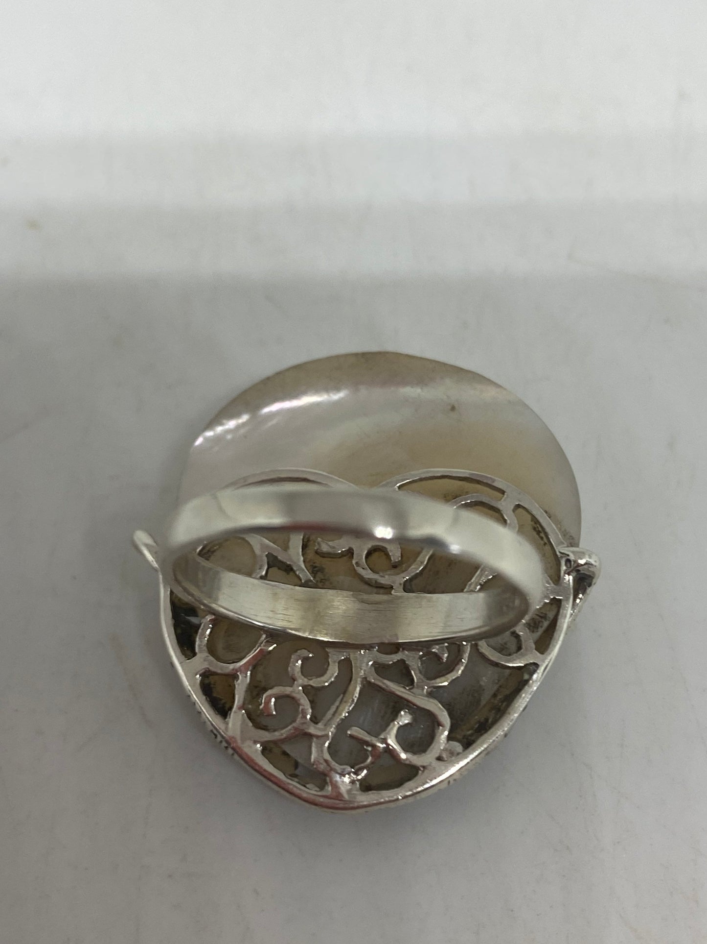 Vintage Mother of Pearl 925 Sterling Silver Marcasite Ring