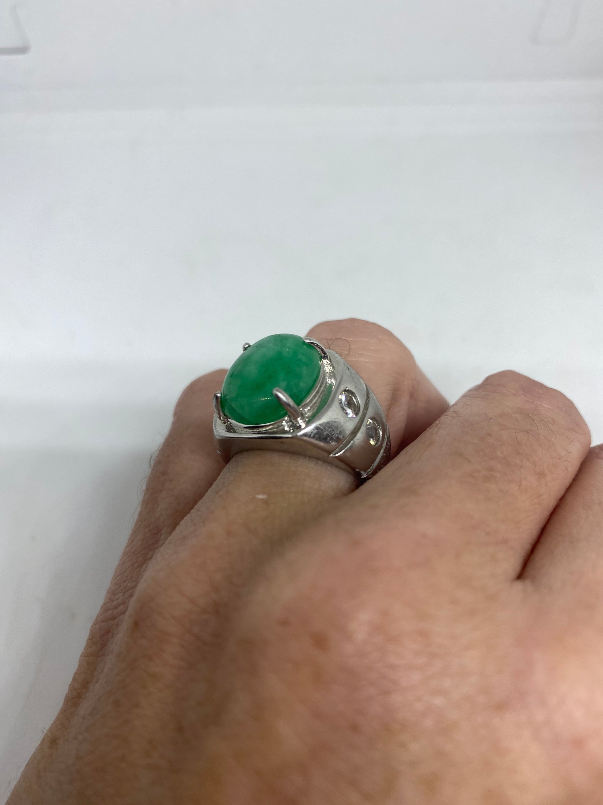 Vintage Lucky Green Nephrite Jade Ring