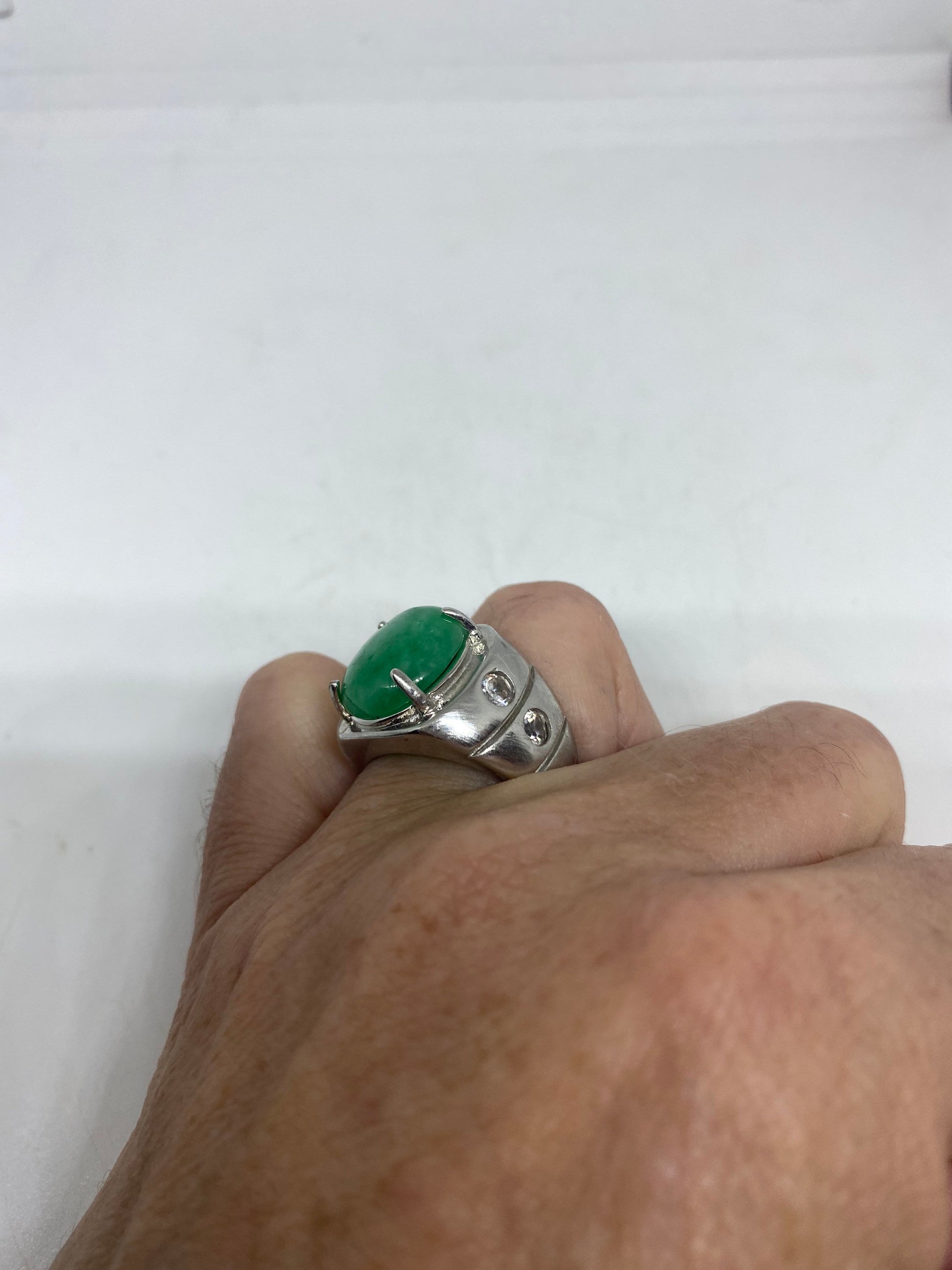 Vintage Lucky Green Nephrite Jade Ring