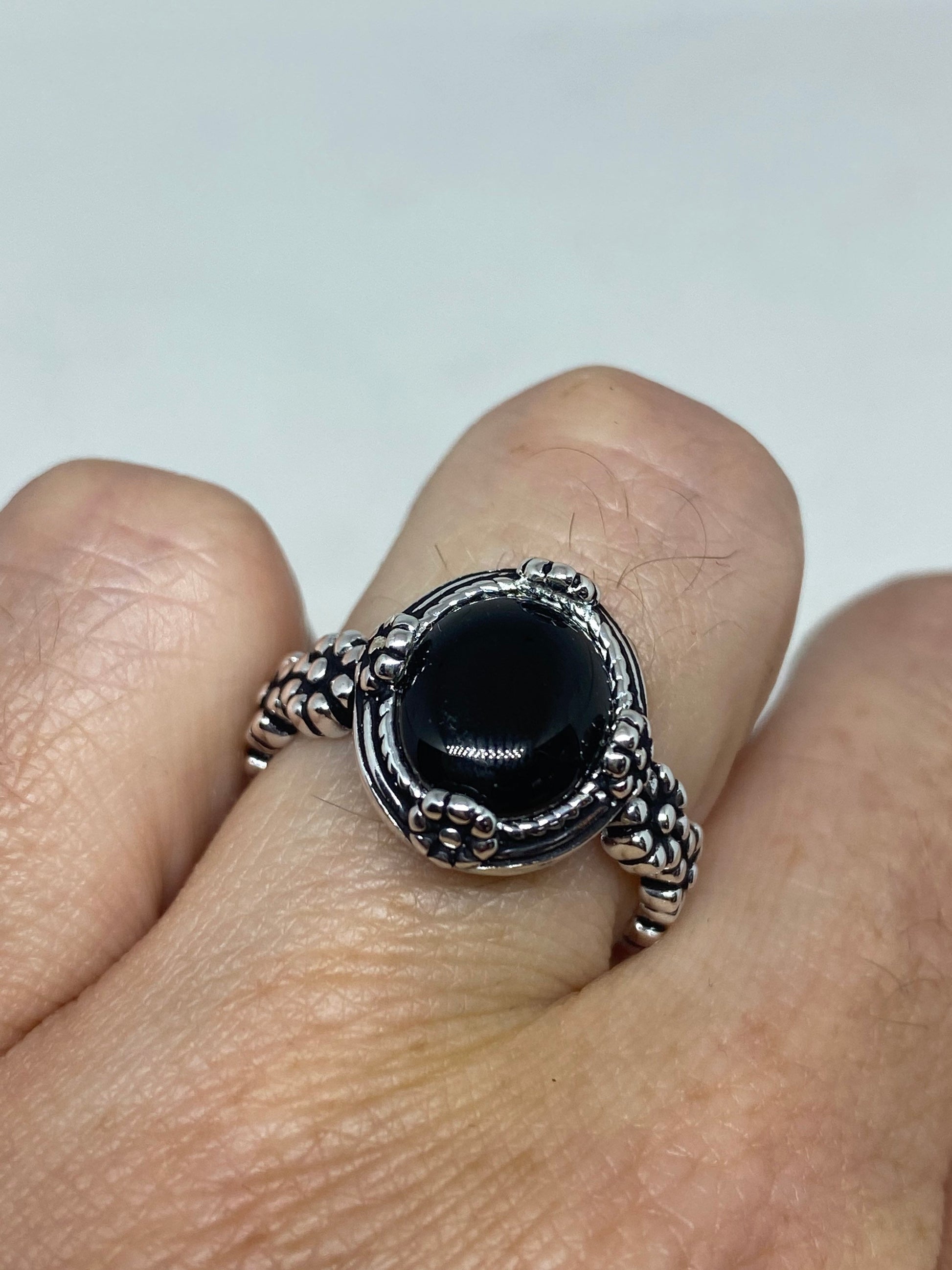 Vintage Celtic Genuine Black Onyx 925 Sterling Silver Ring