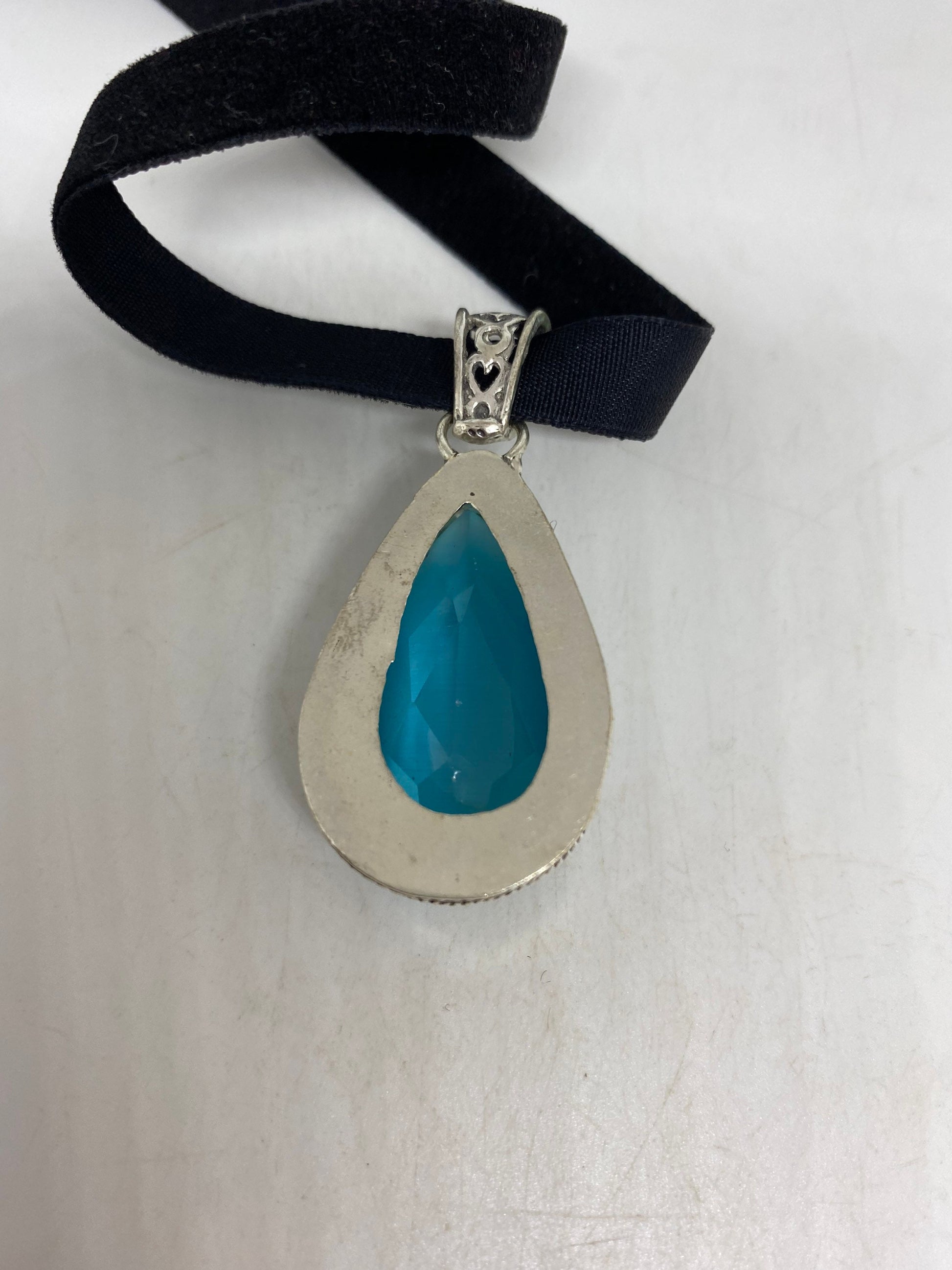 Vintage Turquoise Cats Eye Glass Antique Velvet Choker Necklace