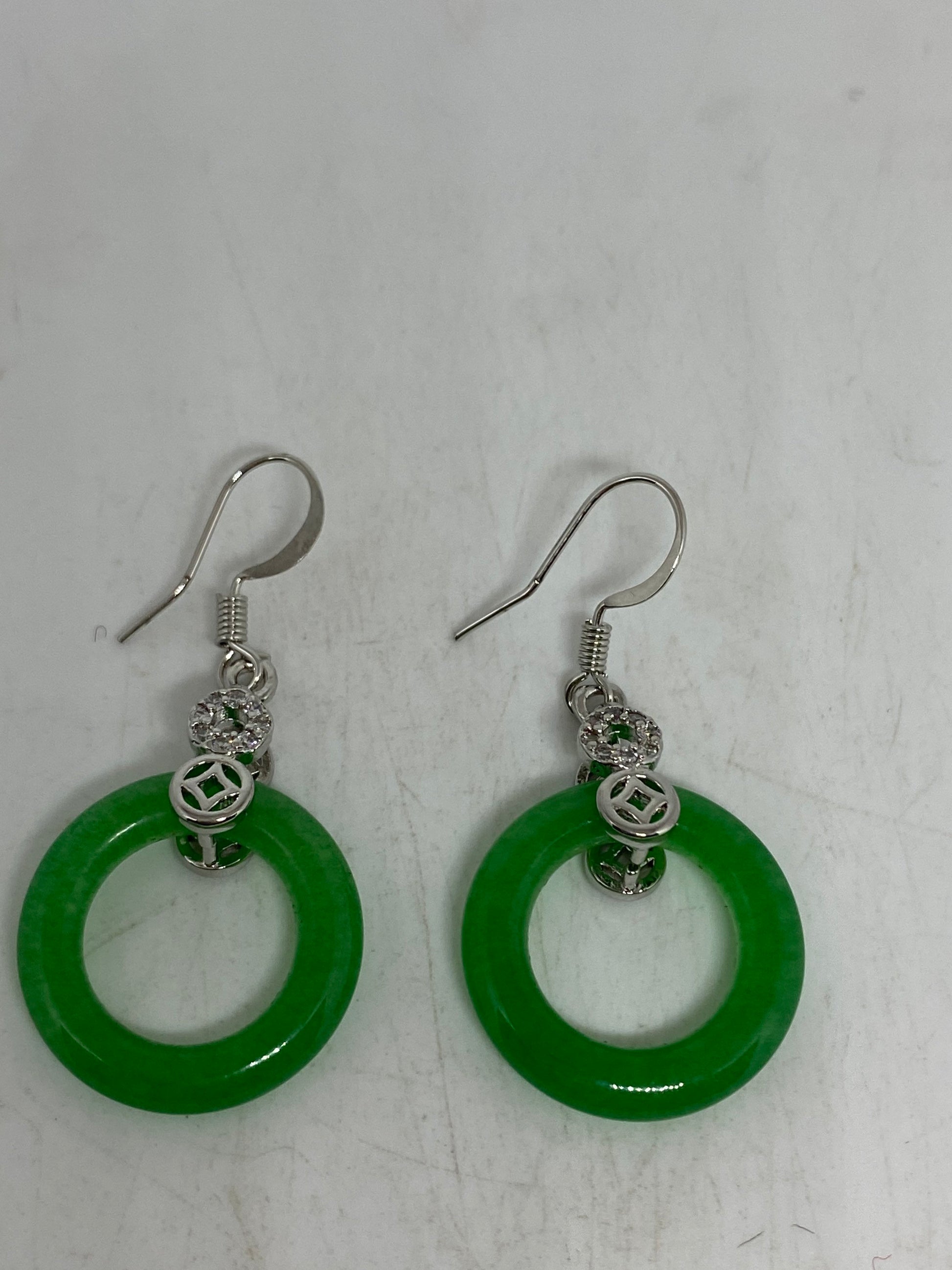 Vintage Fun Green Jade Gemstone Rhodium Bronze Earrings