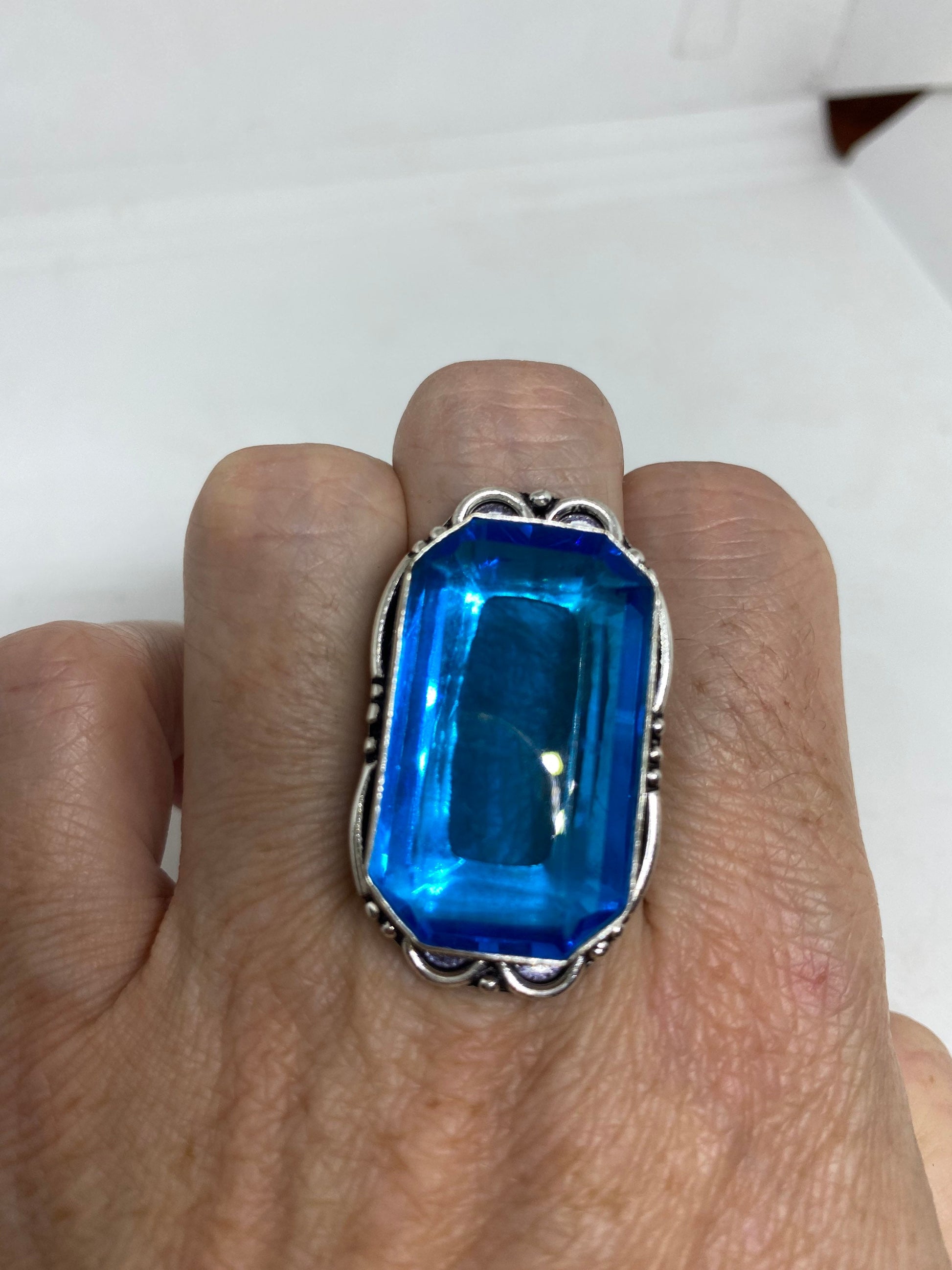 Vintage Aqua Vintage Art Glass Ring About 1 Inch Knuckle Ring
