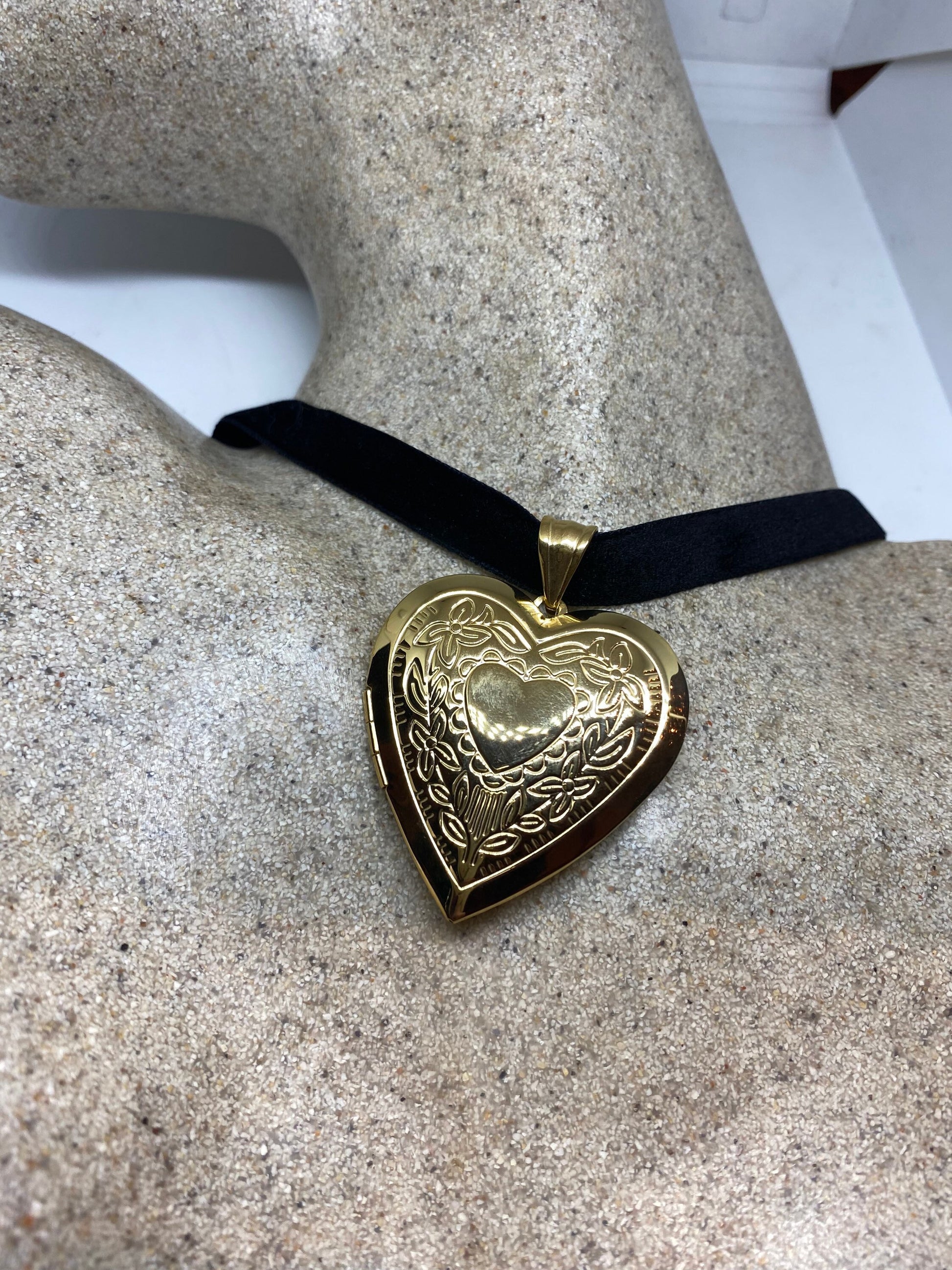 Vintage Gold Locket | Tiny Heart Photo Charm Golden Stainless Steel Deco Etched Choker Necklace