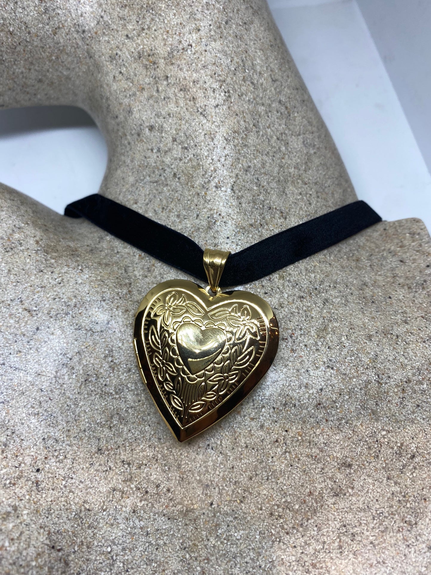 Vintage Gold Locket | Tiny Heart Photo Charm Golden Stainless Steel Deco Etched Choker Necklace